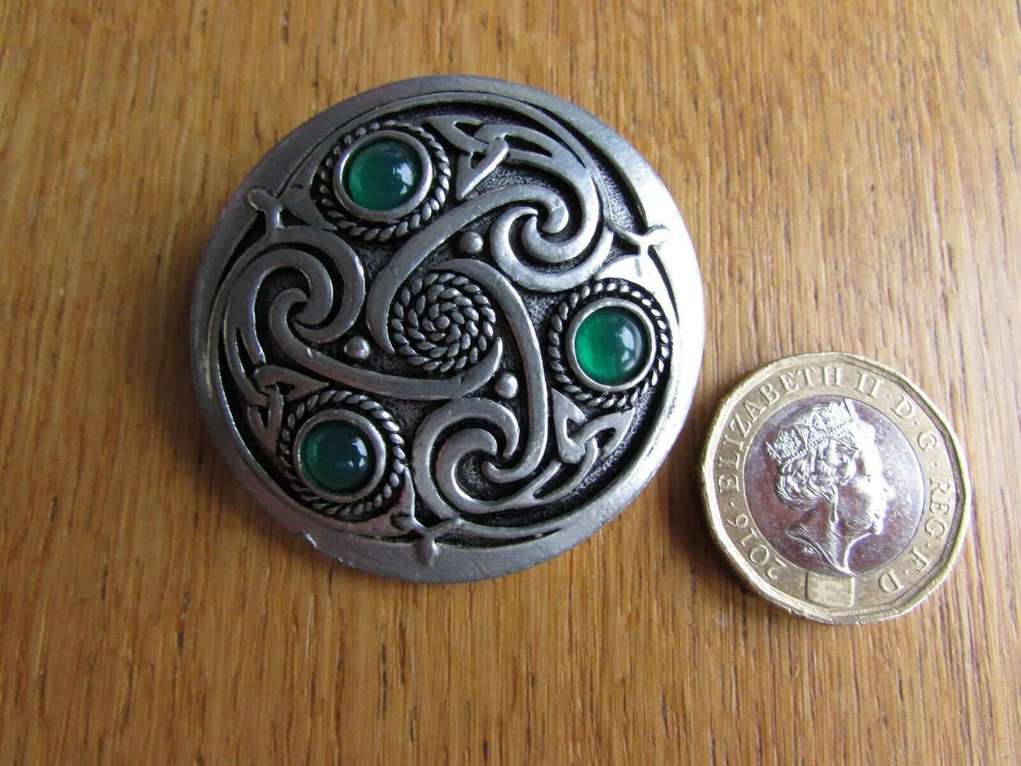 Vintage Celtic pewter knotwork brooch with green agate cabochon detail