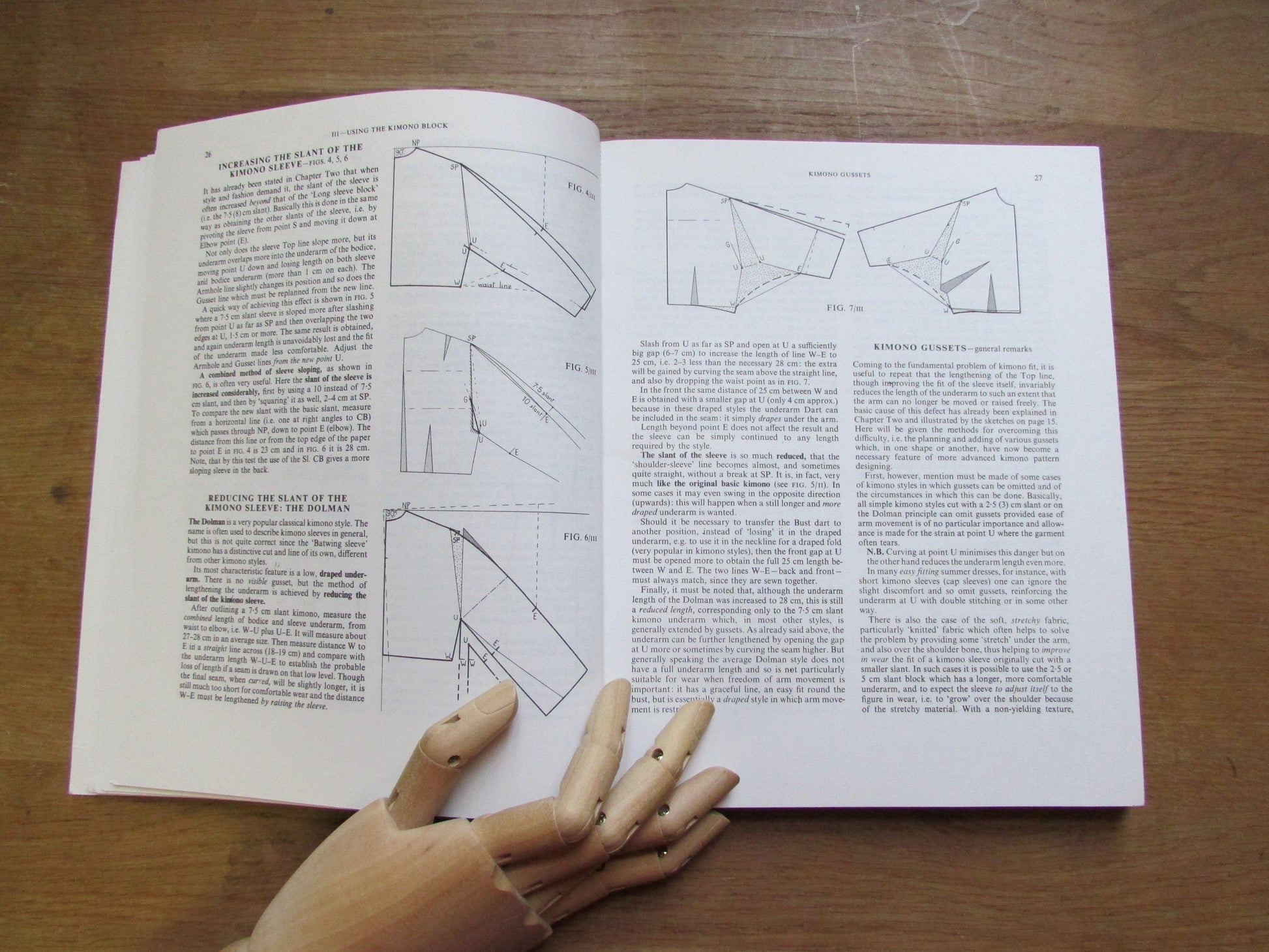 More Dress Pattern Designing, by Natalie Bray (Softback, 1982)