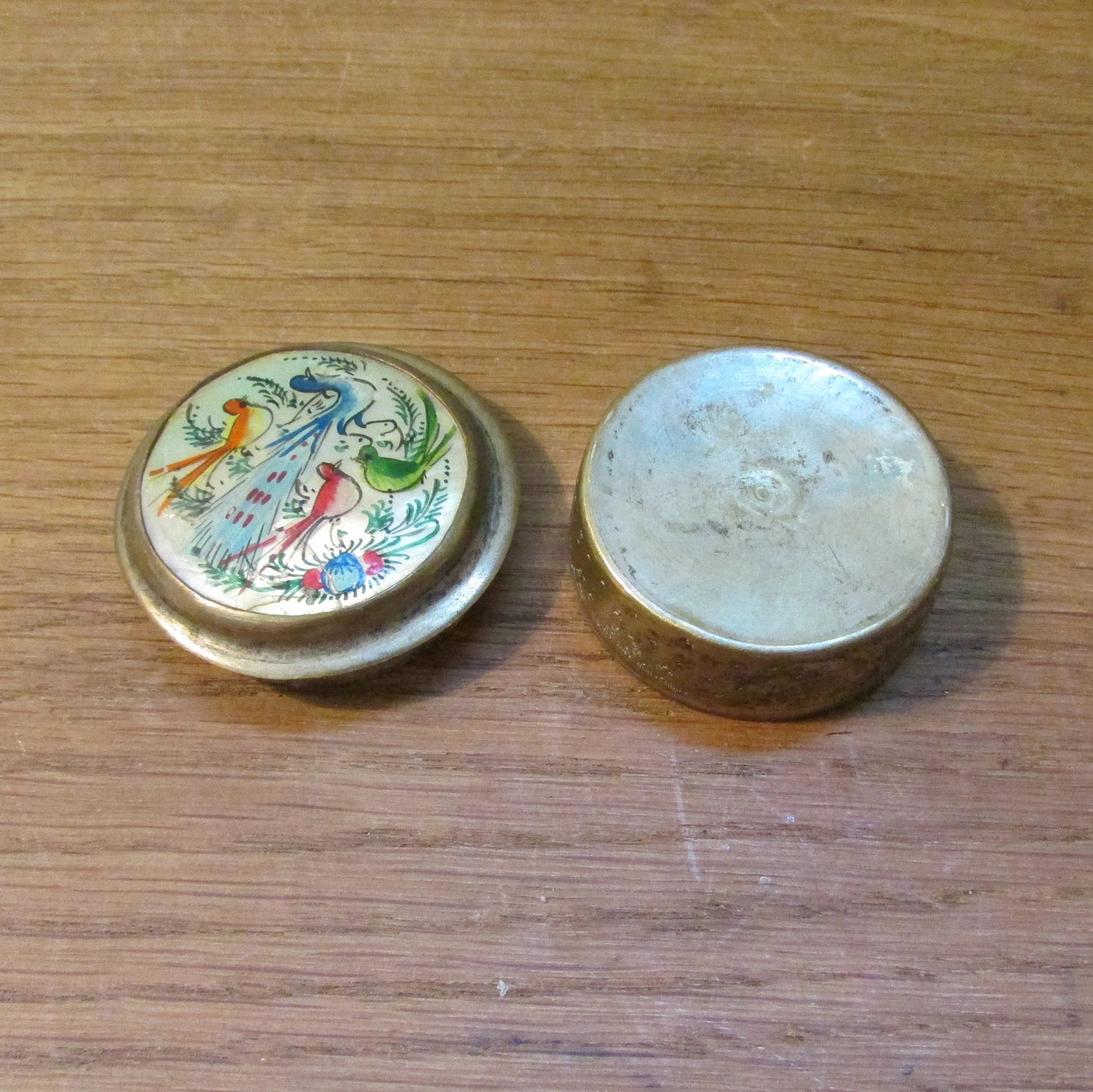 circa. 1940/50s Persian silver snuff box with hand-painted birds on mother of pearl detail, and internal mirror