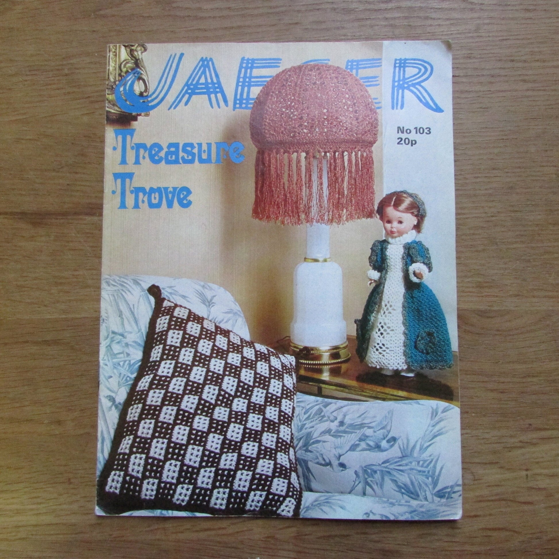 1970s Jaeger Treasure Trove 103 needlework pattern booklet
