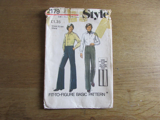 Uncut 1977 Style 2179 sewing pattern for "fit-to-figure" trousers in men's sizes, L (complete)