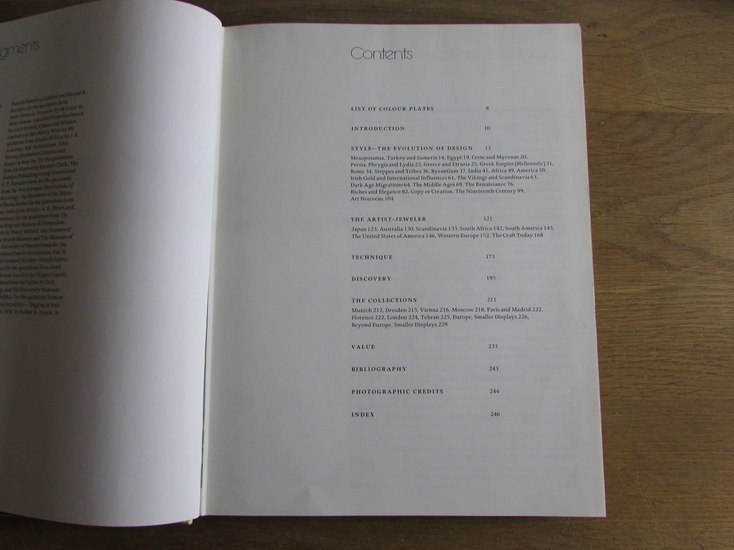 The Art of Jewellery; a survey of craft & creation, by Graham Hughes (Hardback, 1972)