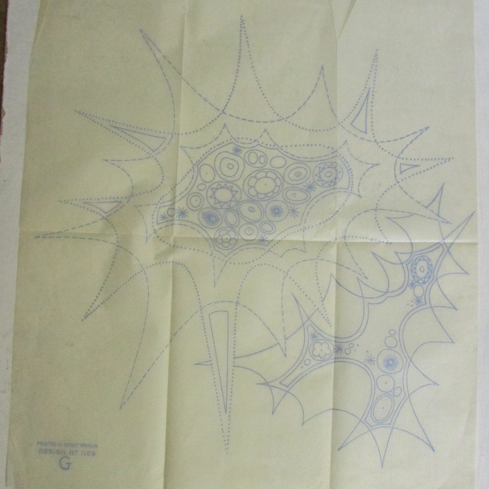 Unused vintage abstract flowers No.1169 G embroidery transfer