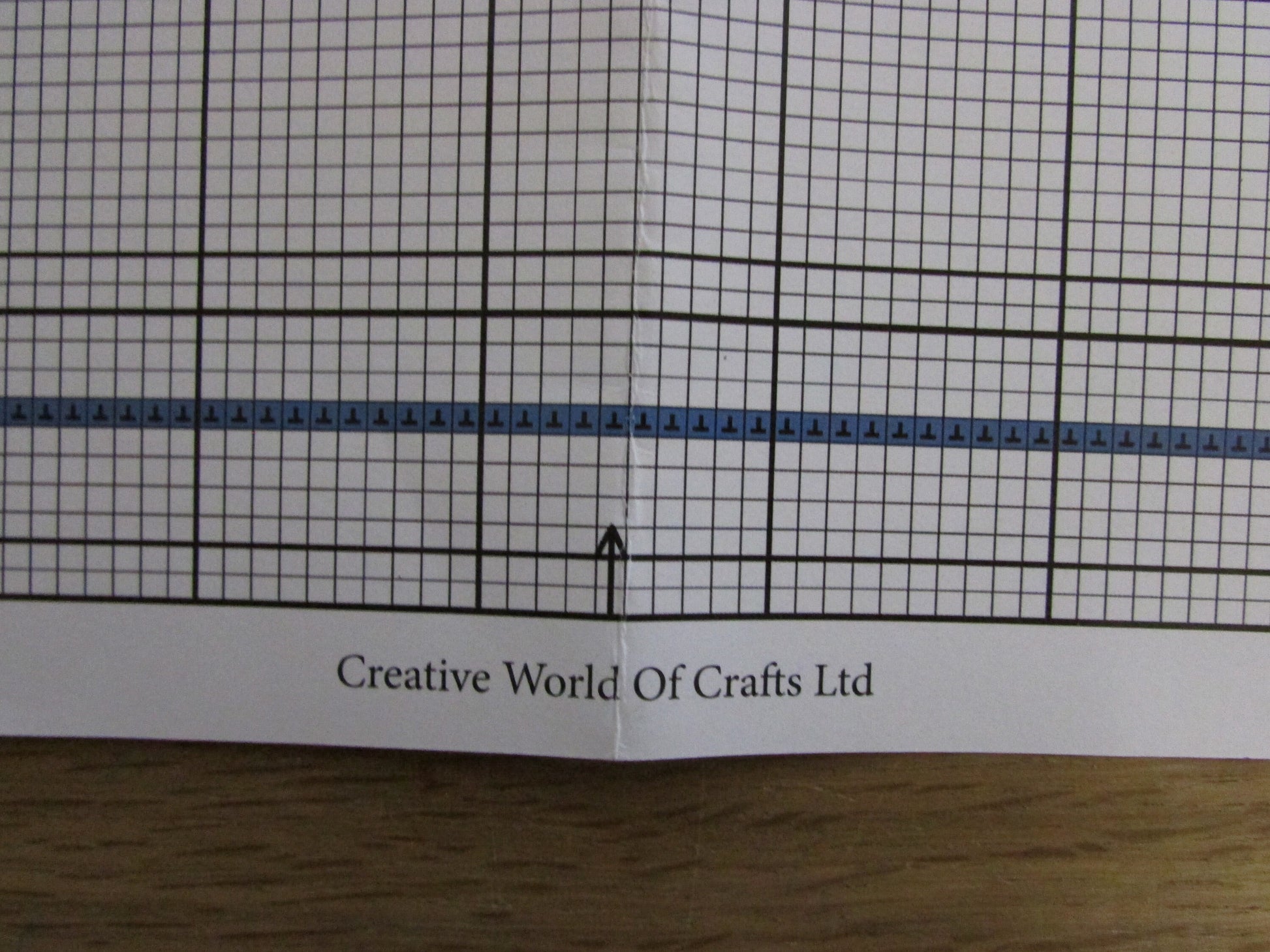 Creative World of Crafts MPCS05 "Home is Where the Heart is" cross stitch kit