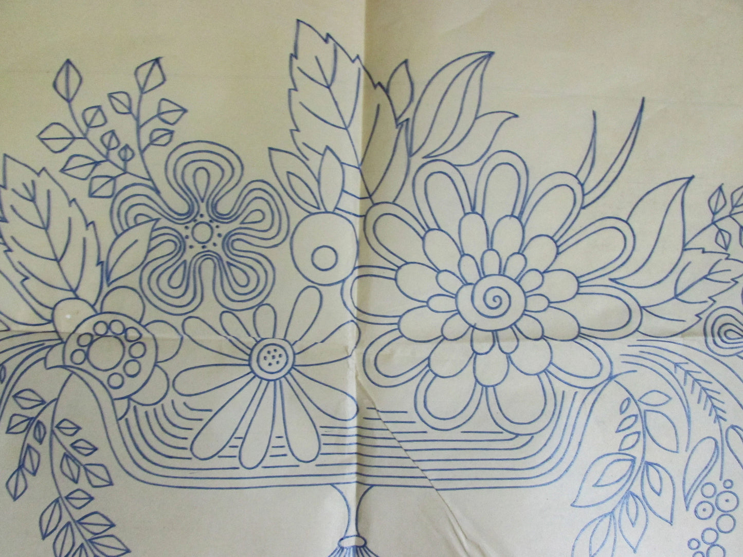 Unused vintage trailing posy in urn No.1169 F embroidery transfer
