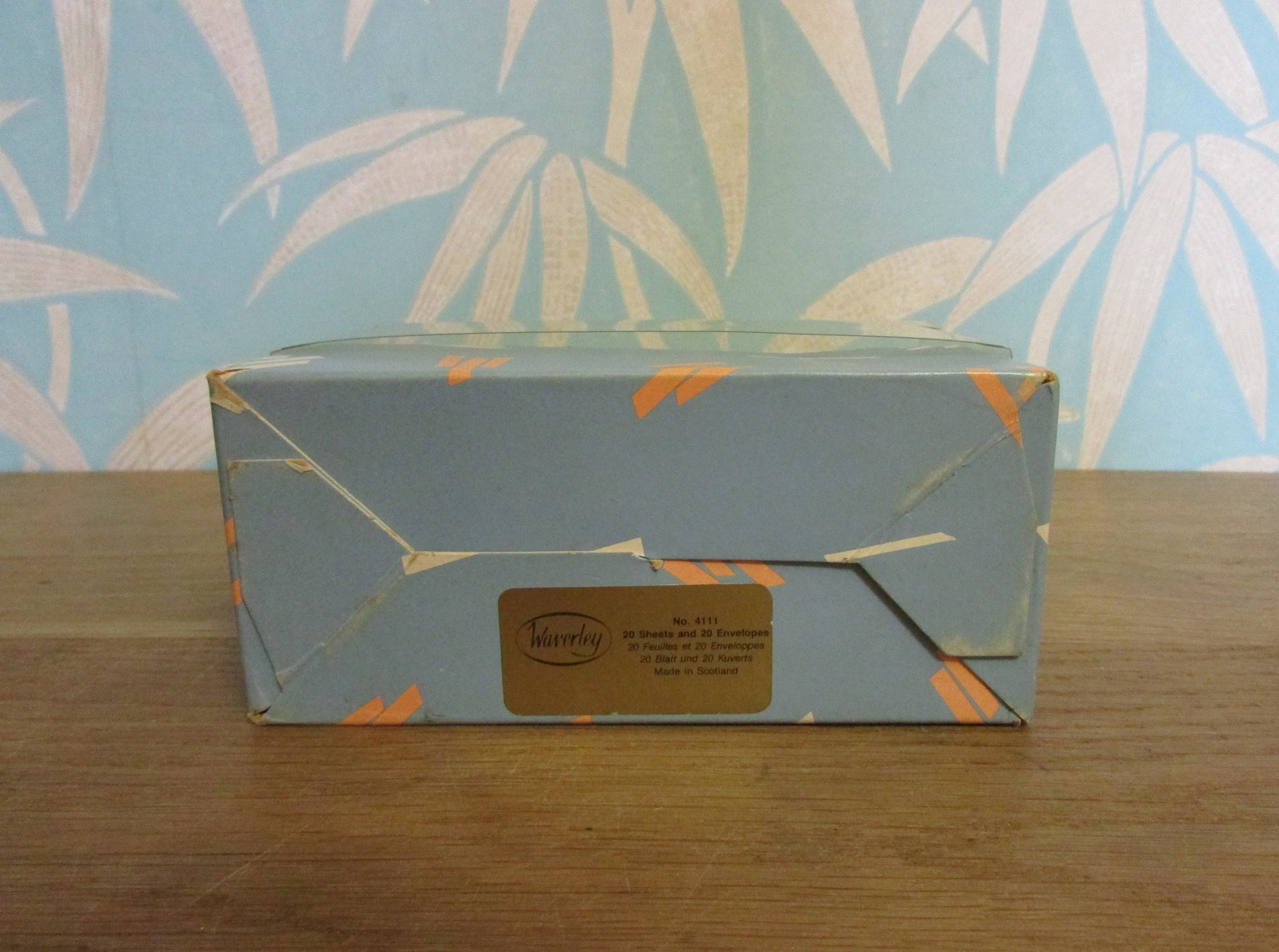 Matching 1980s Waverley notelet, & notecard sets
