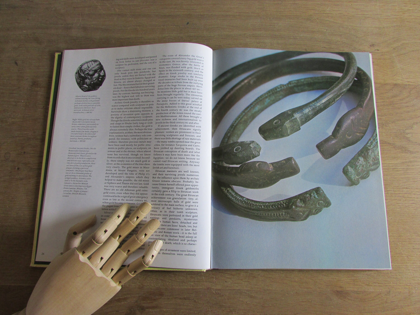 The Art of Jewellery; a survey of craft & creation, by Graham Hughes (Hardback, 1972)