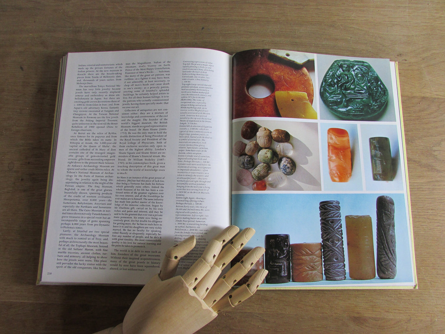 The Art of Jewellery; a survey of craft & creation, by Graham Hughes (Hardback, 1972)
