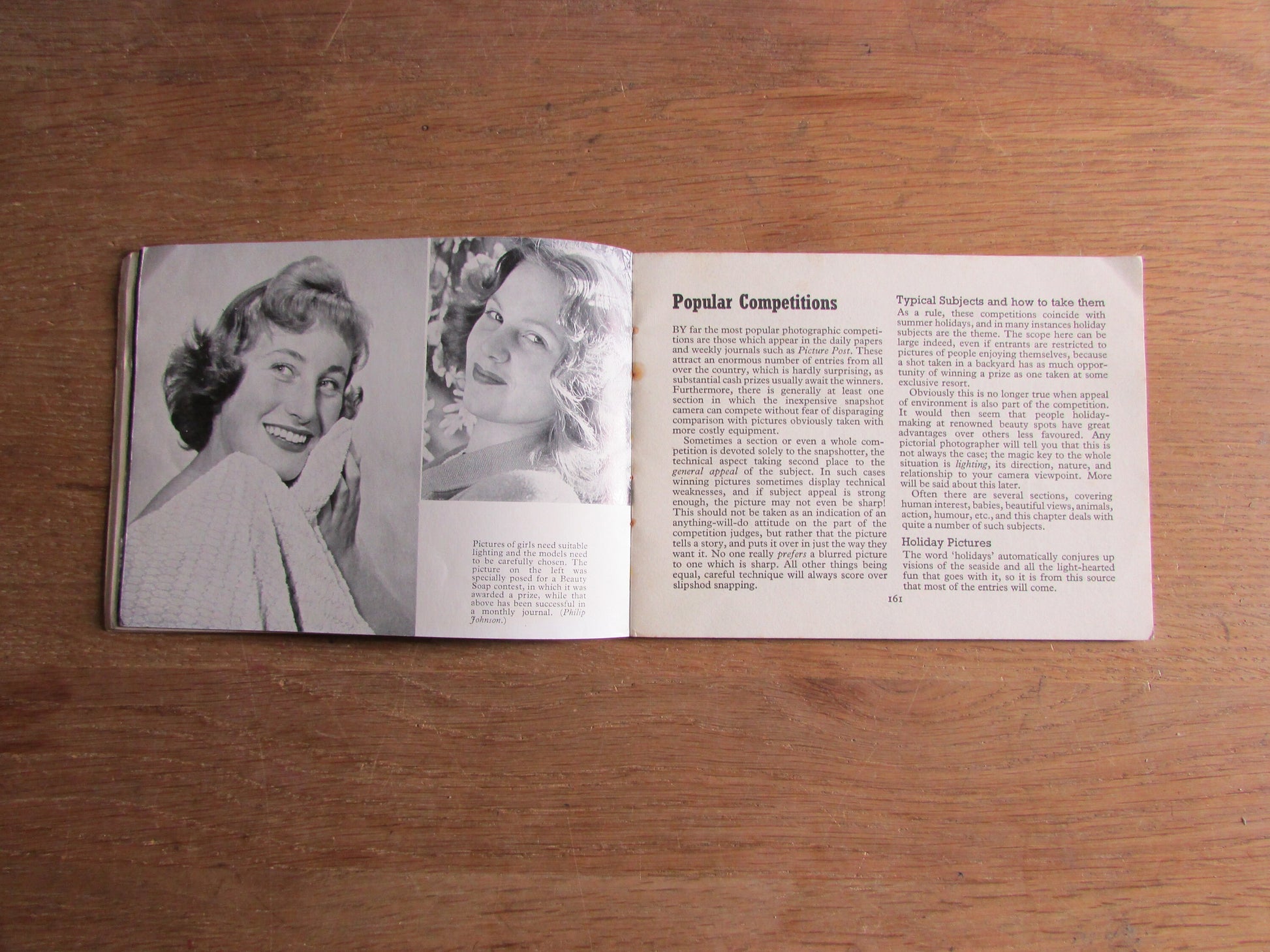 How to Win Photo Competitions, by Richard Gee (Softback, 1956)