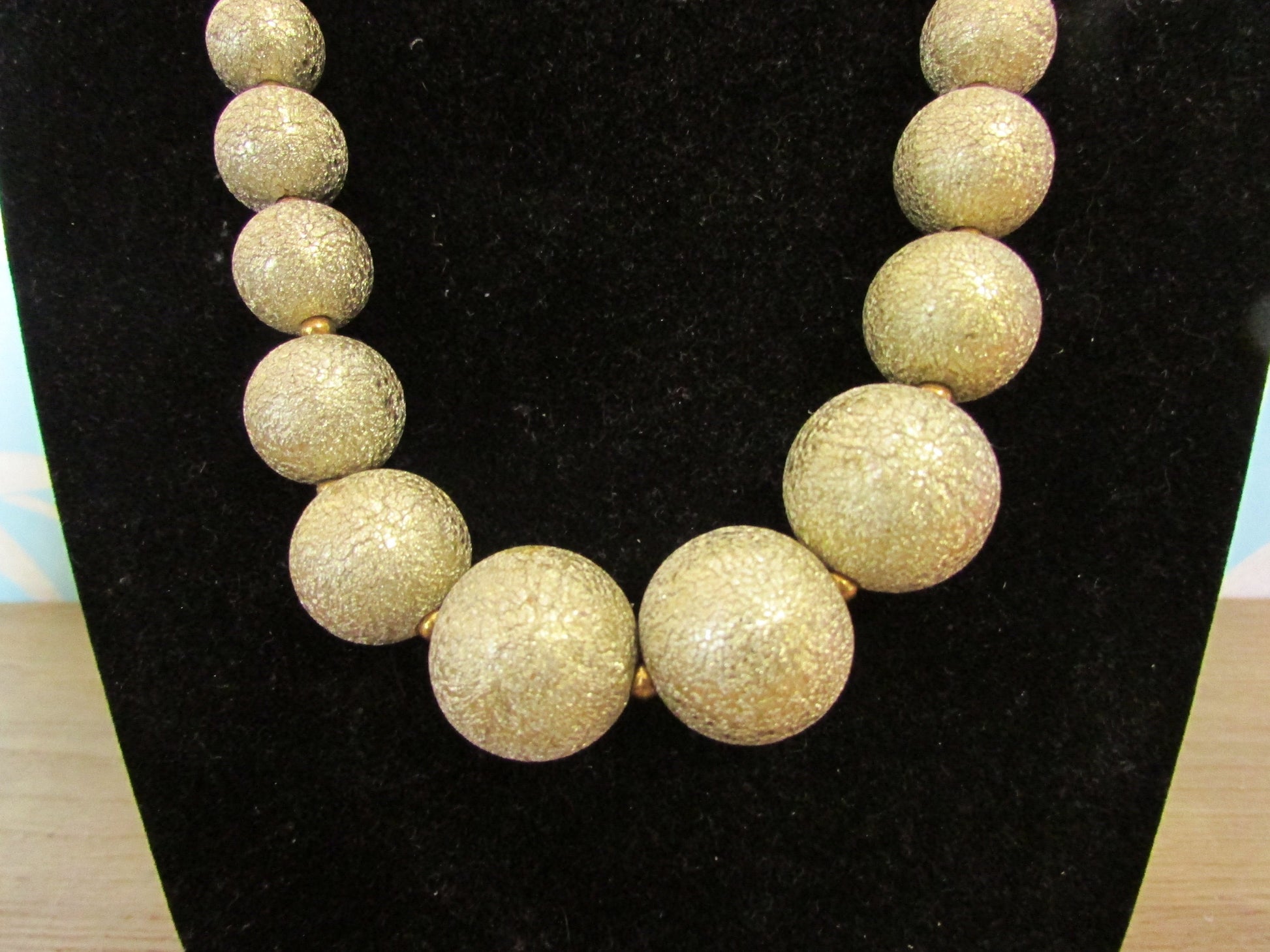 Vintage pale gold-crackled ball beaded necklace