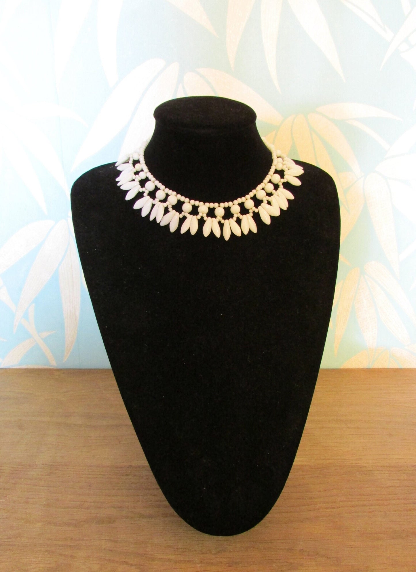 Mid-century white milk glass beaded necklace