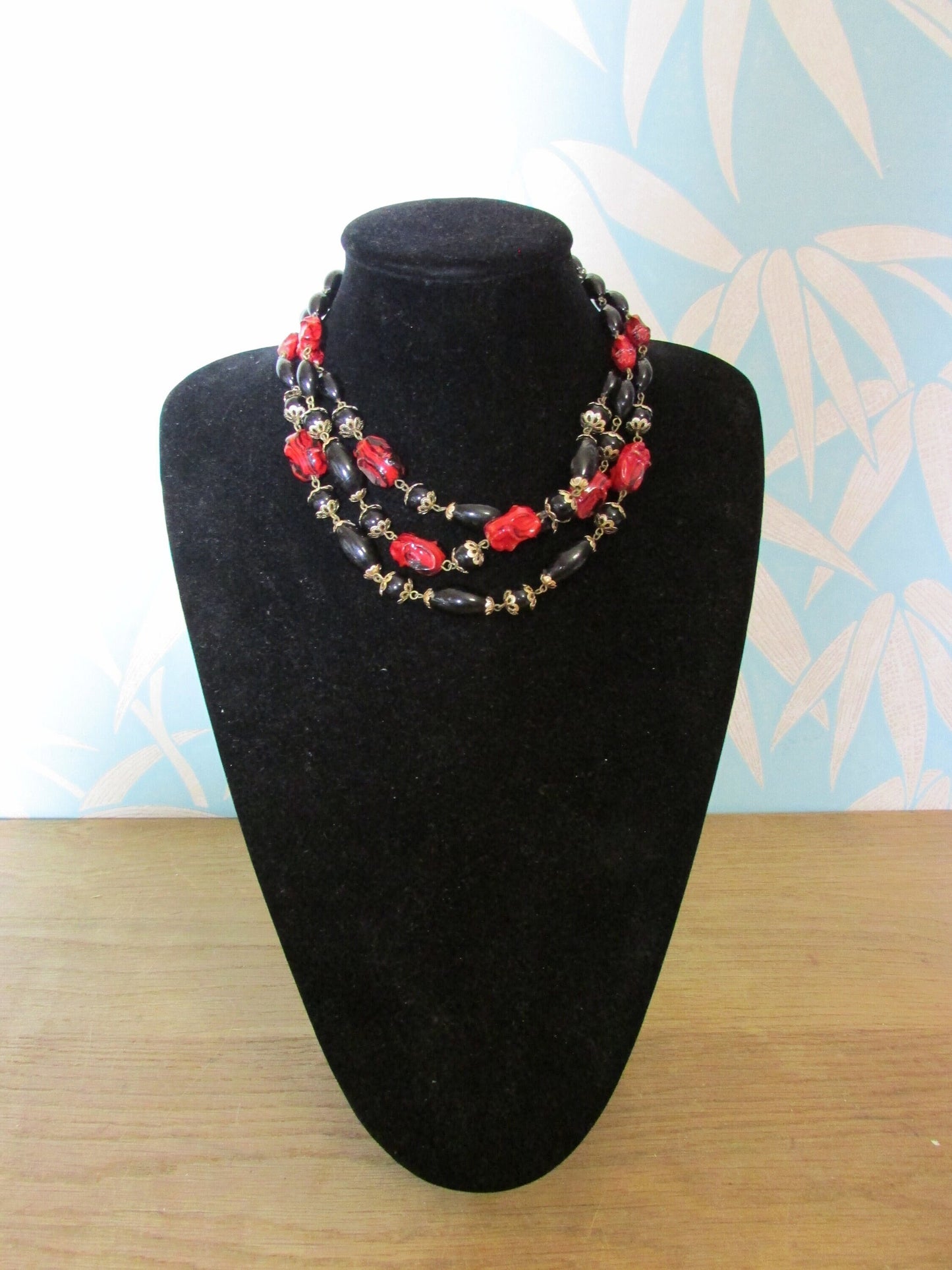 1960s red & black triple strand plastic bead necklace