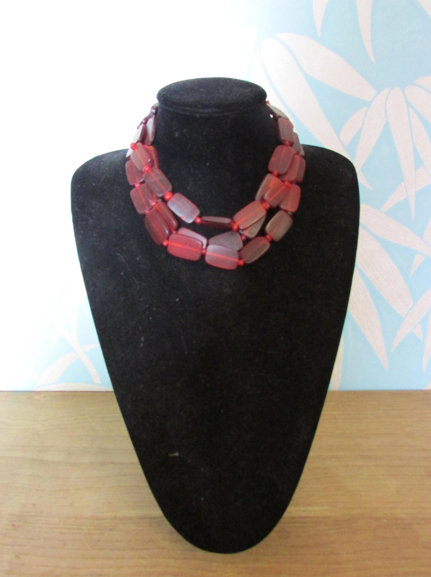1960s/70s translucent cranberry red flat bead multi strand choker necklace