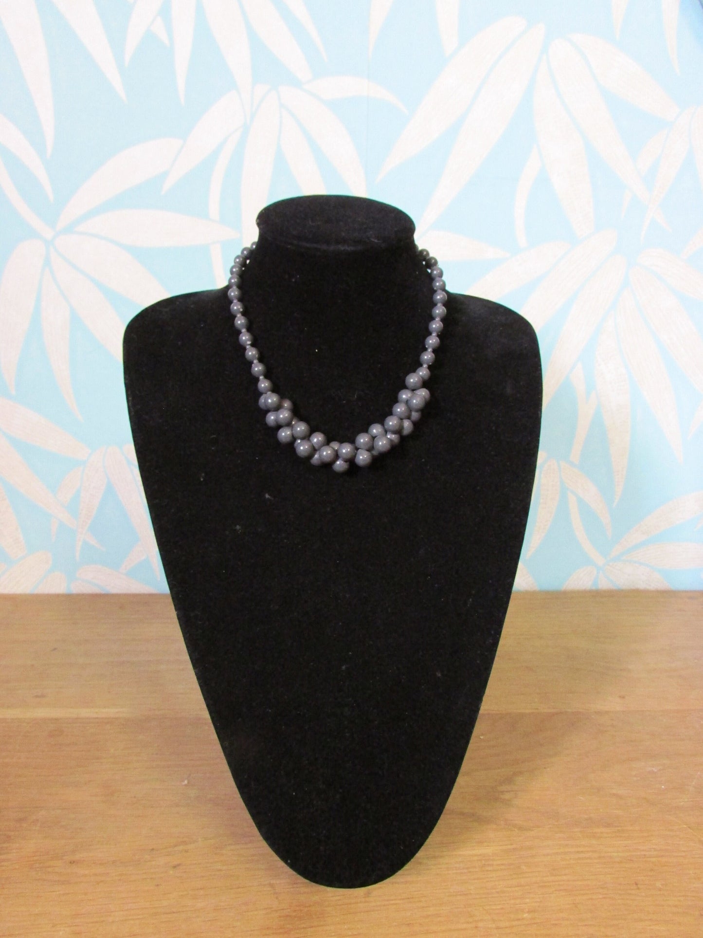 1960s grey plastic cluster bead necklace
