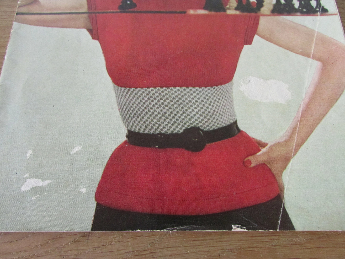 January 1952 Stitchcraft knitting & embroidery pattern booklet