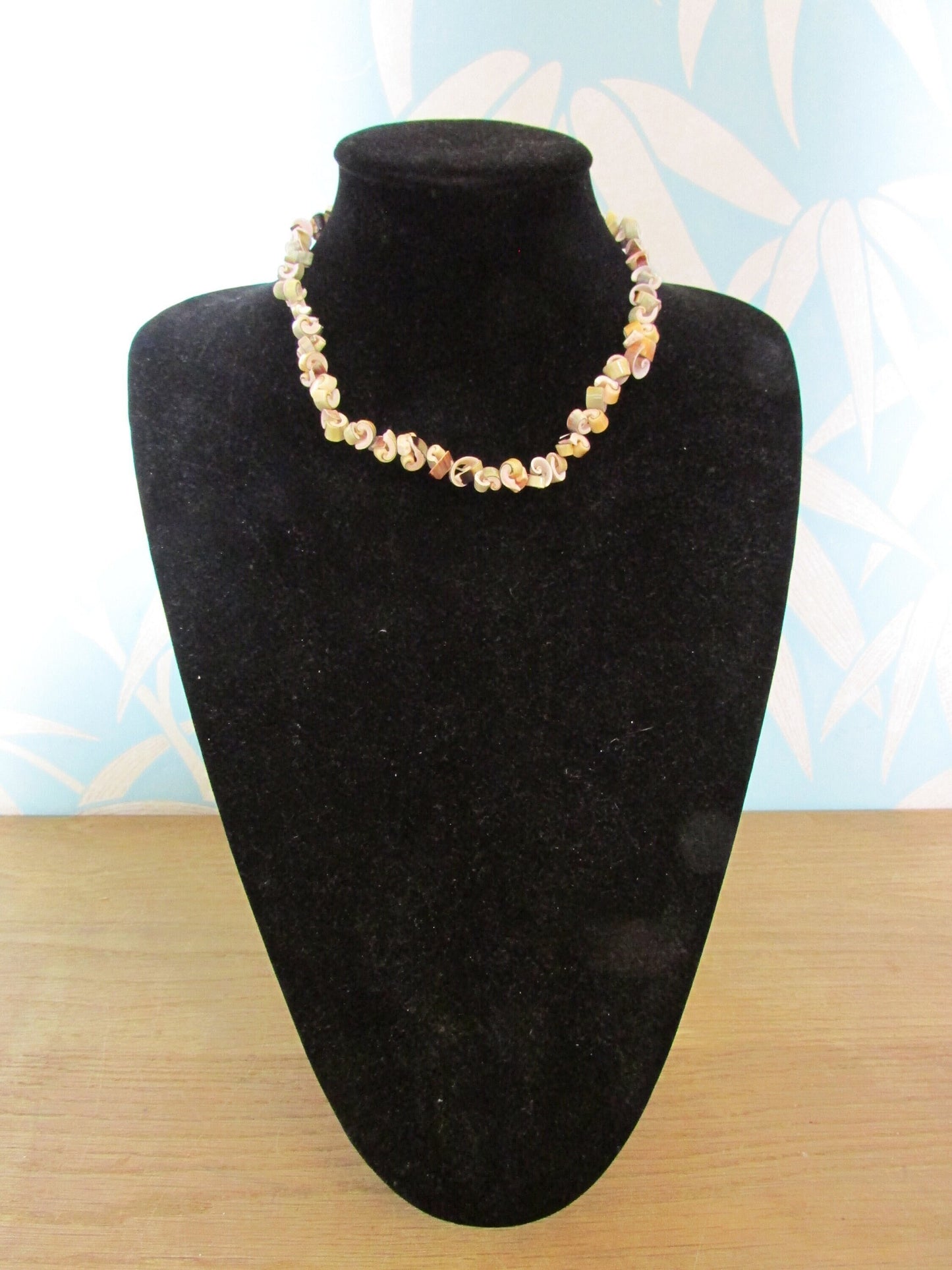1940s twisted sea shell necklace