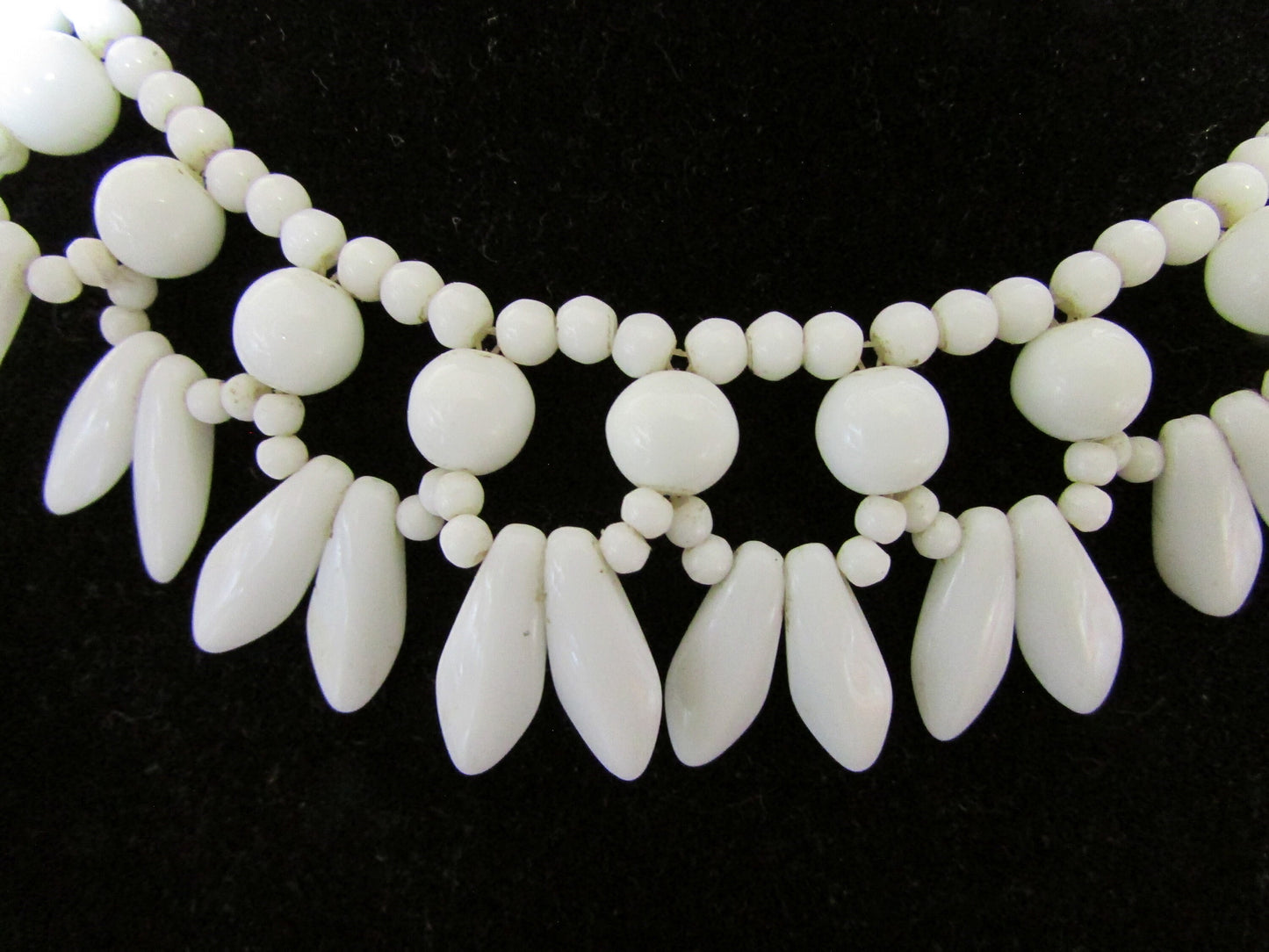 Mid-century white milk glass beaded necklace