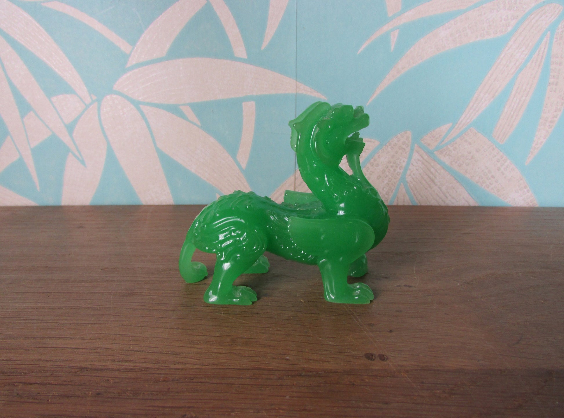 Vintage plastic jade Chinese pixiu figurine