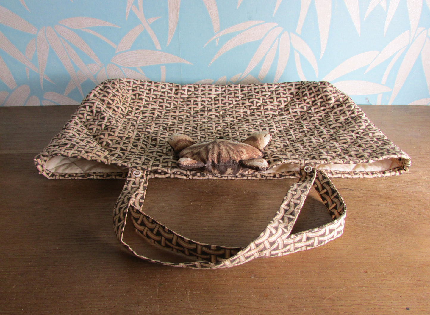 1970s plush cat knitting bag by Anne Wilkinson Designs Ltd for World Wildlife Fund