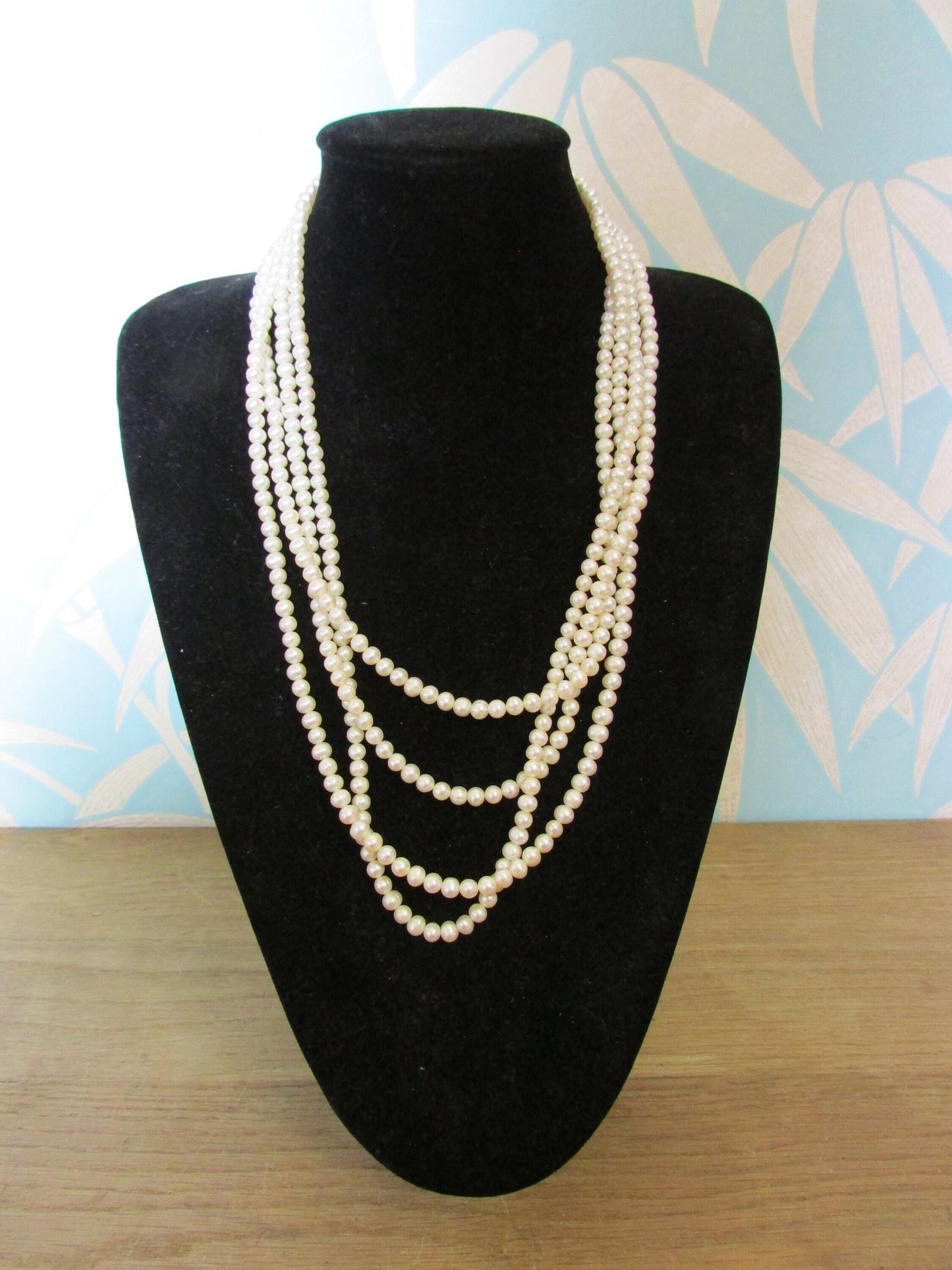 Vintage 1920s-style extra long pearl rope necklace