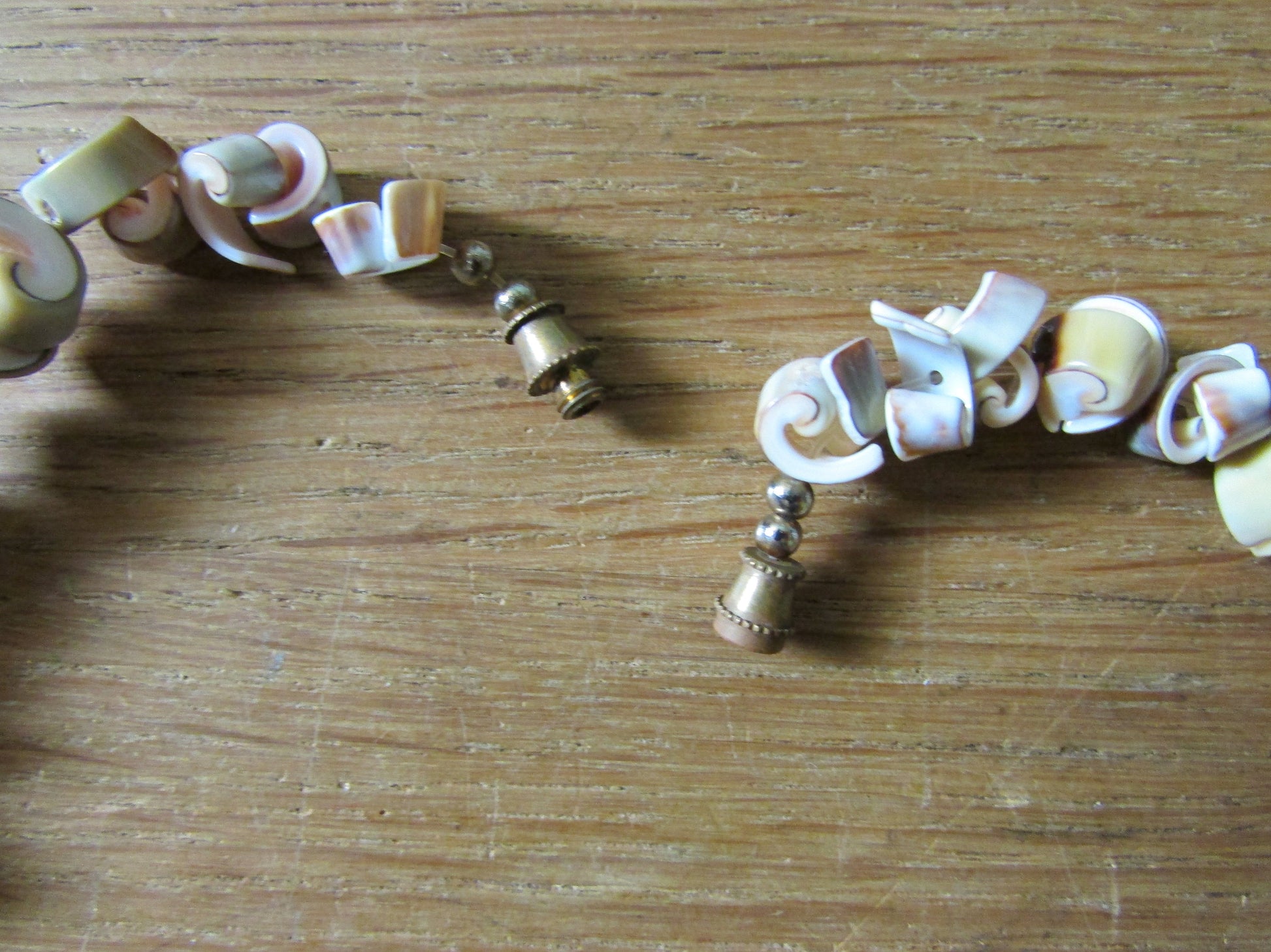 1940s twisted sea shell necklace