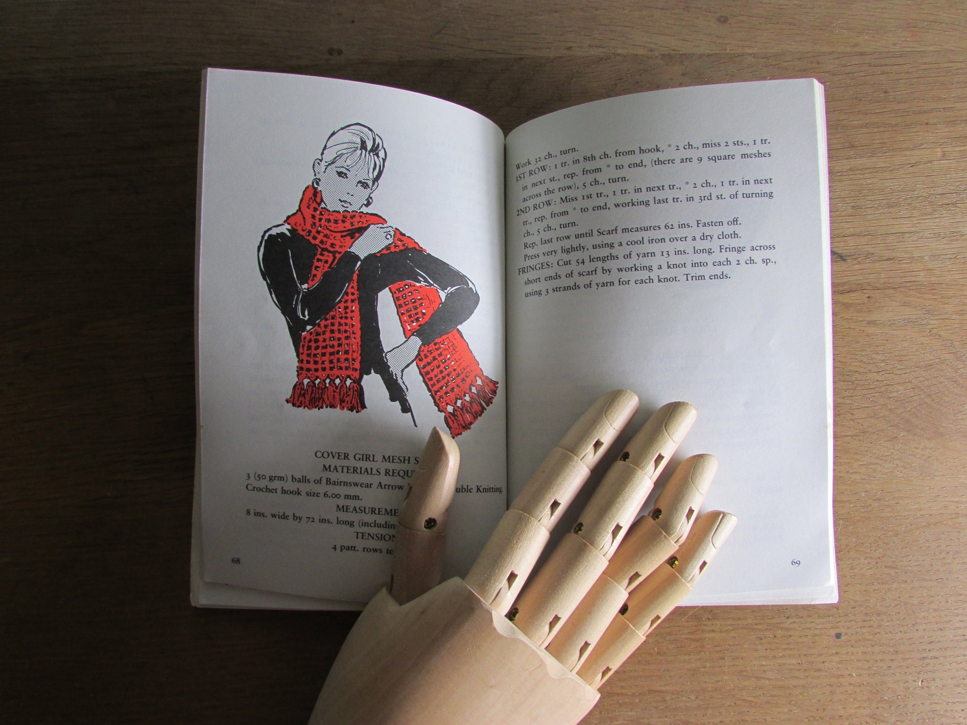 Instant Crochet, created by The Needlecraft Institute (Softback, 1972)