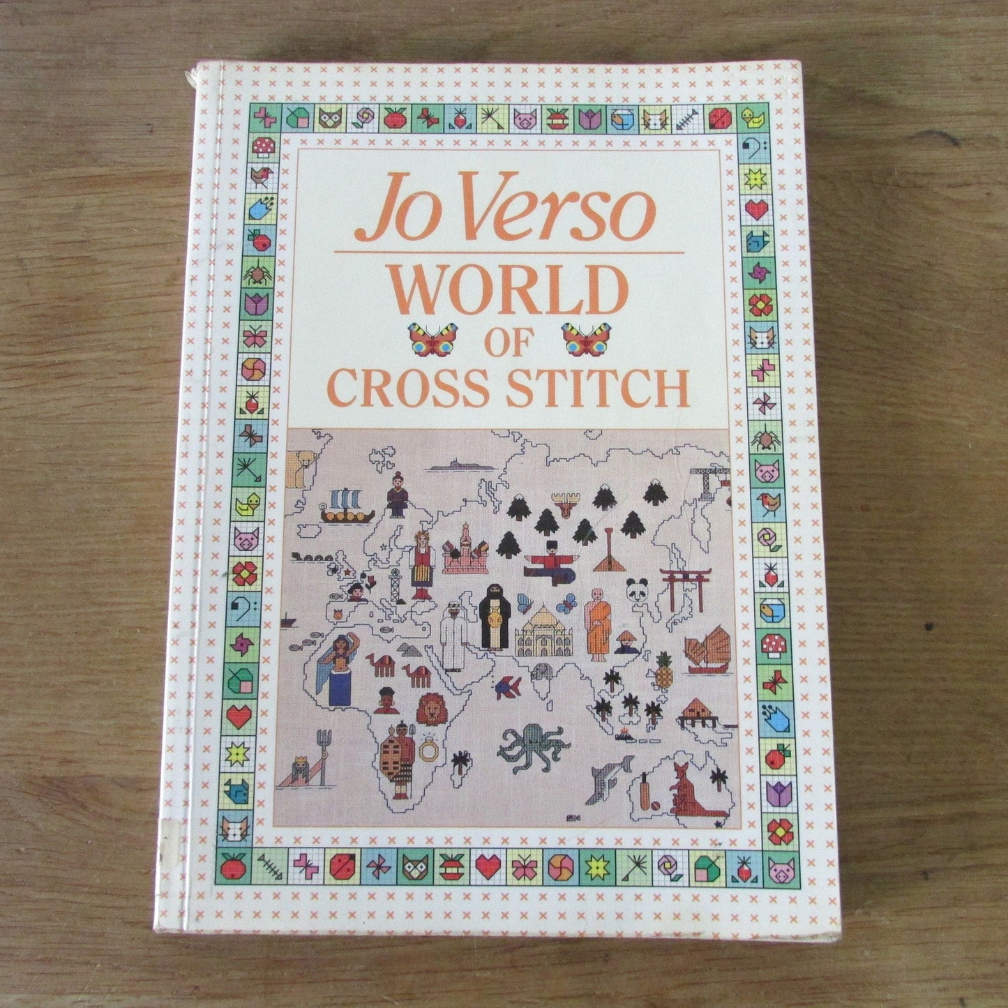 World of Cross Stitch, by Jo Verso (Softback, 1999)
