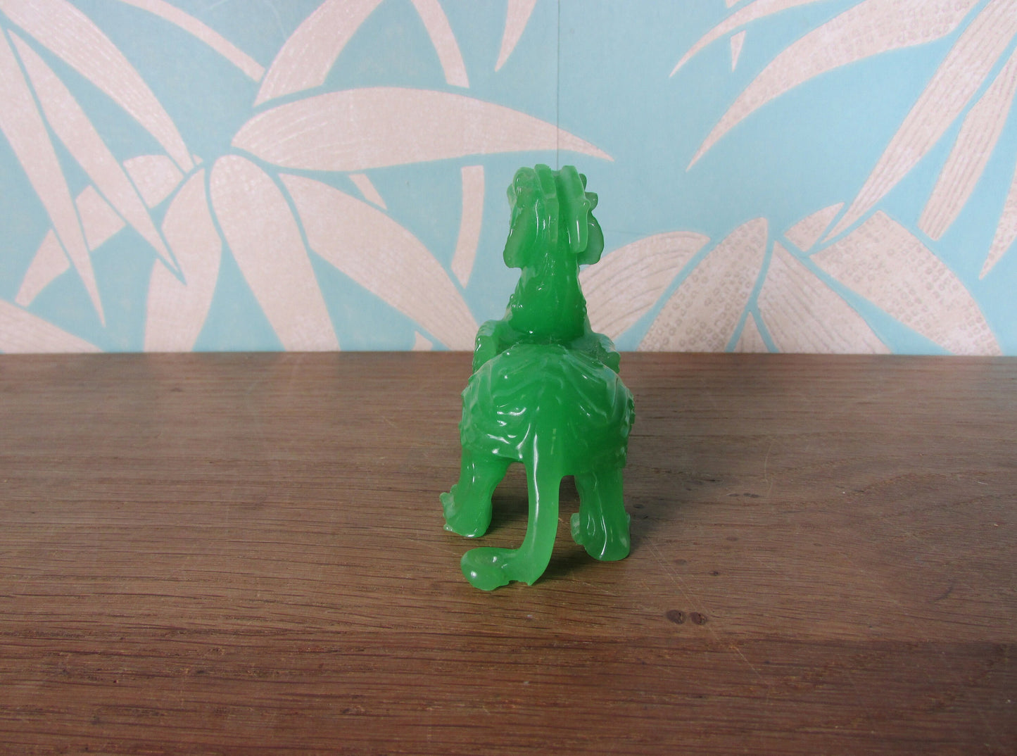 Vintage plastic jade Chinese pixiu figurine