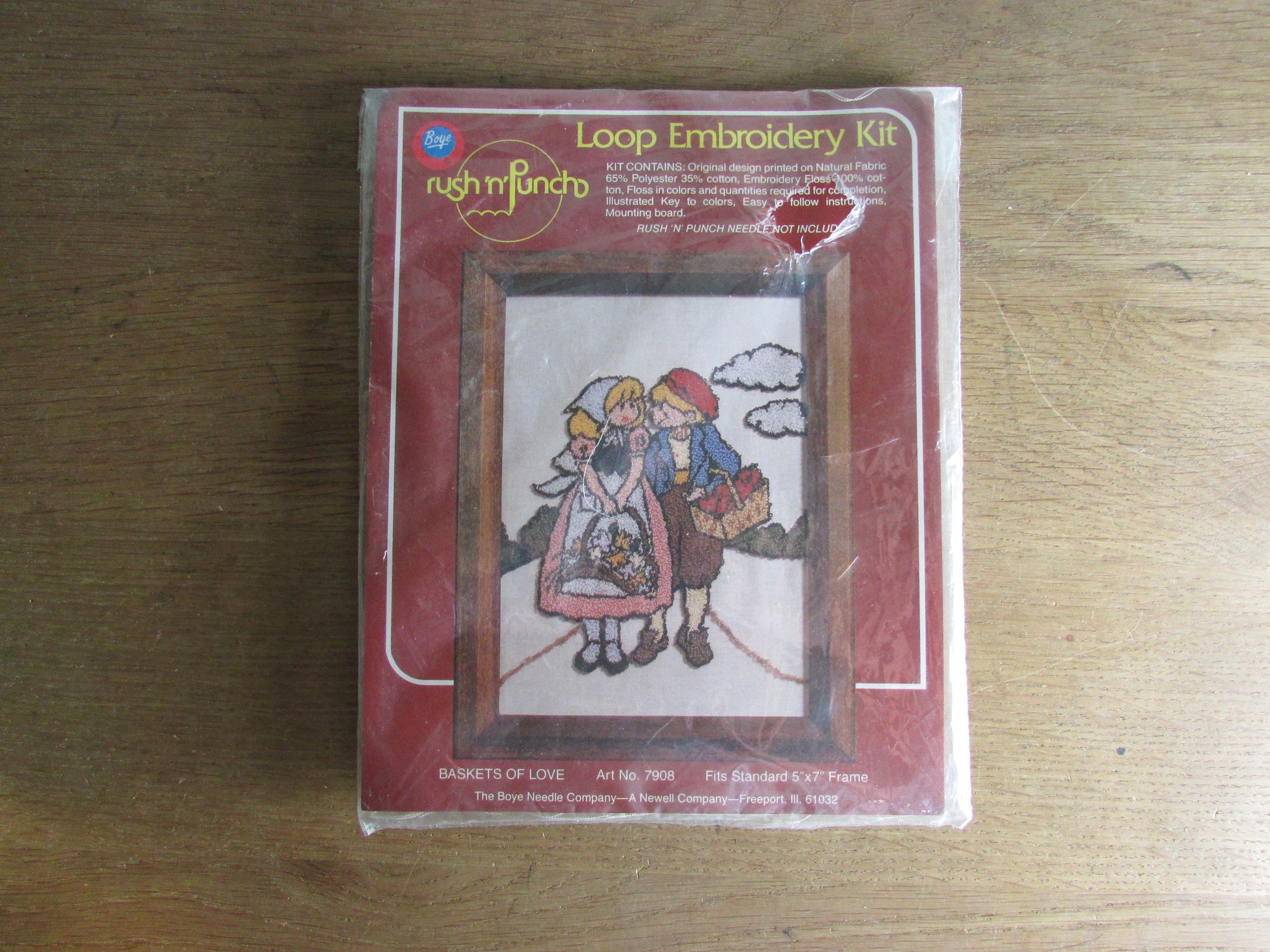 1979 rush 'n' Punch 7908 punch loop 'Baskets of Love' embroidery kit
