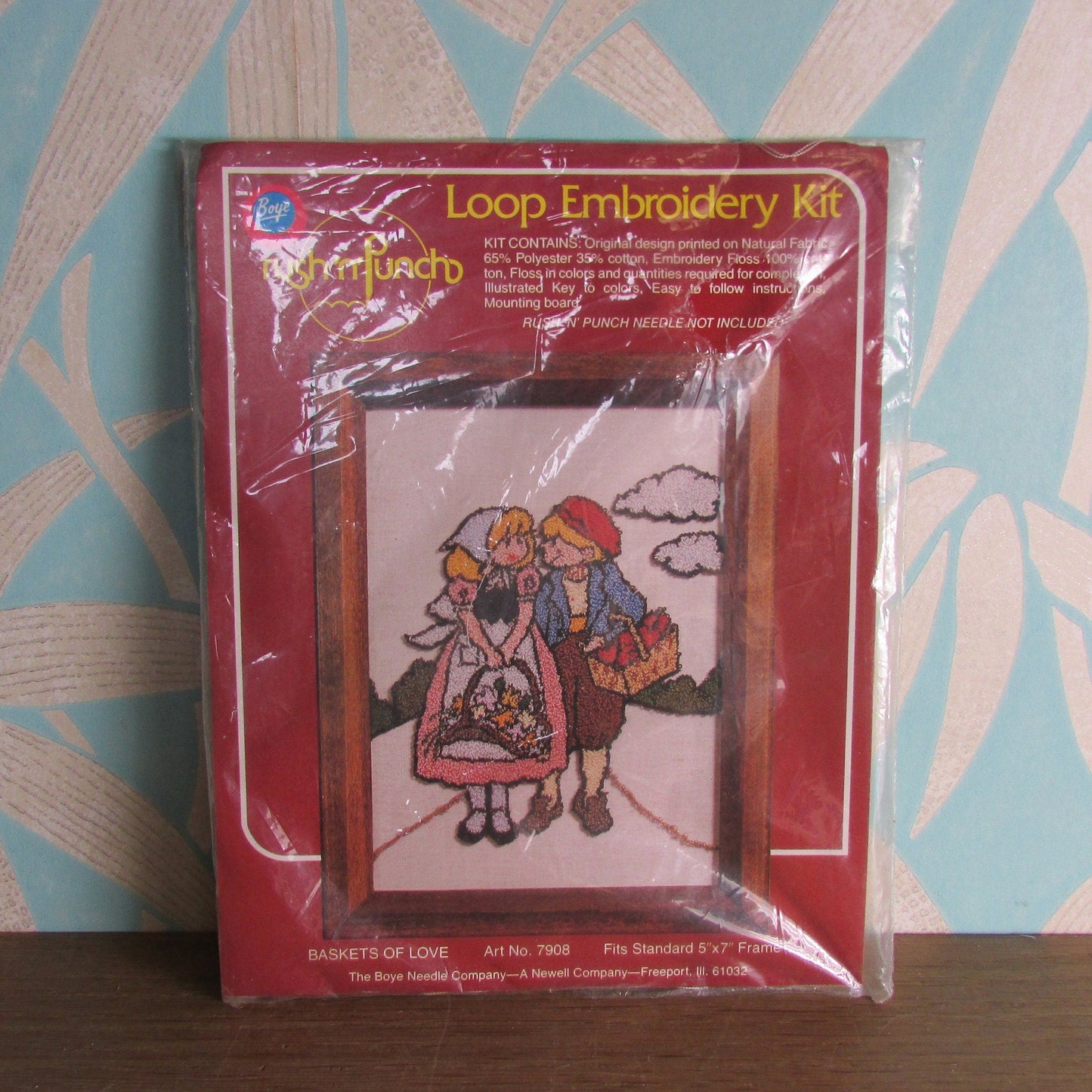 1979 rush 'n' Punch 7908 punch loop 'Baskets of Love' embroidery kit