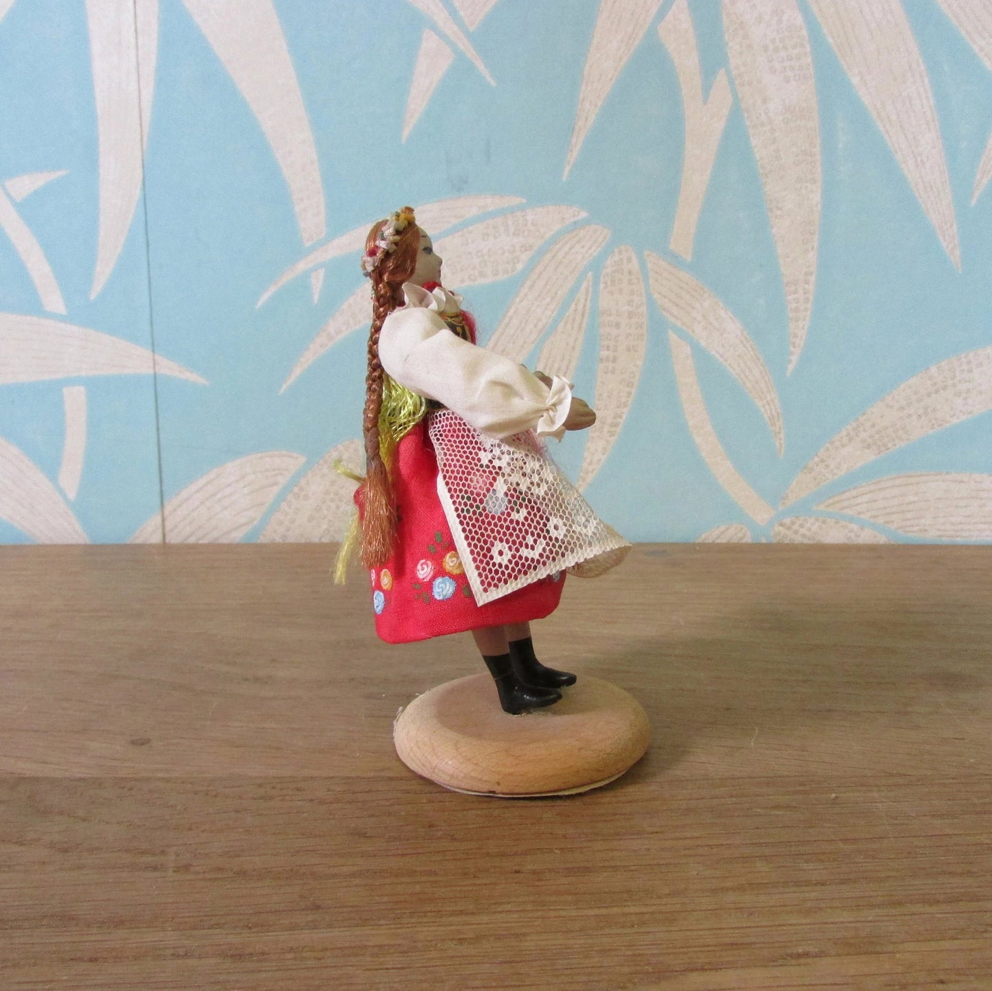 Small vintage Krakowianka, Poland folk doll in traditional regional costume