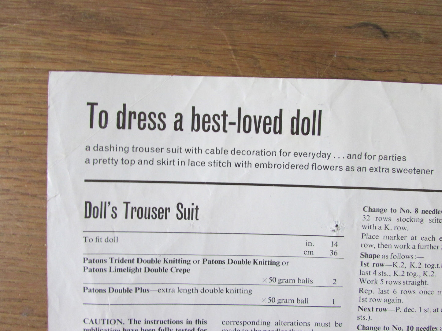 1975 Patons 1229 knitting pattern for doll's trouser suit, & evening set, to fit 14" doll