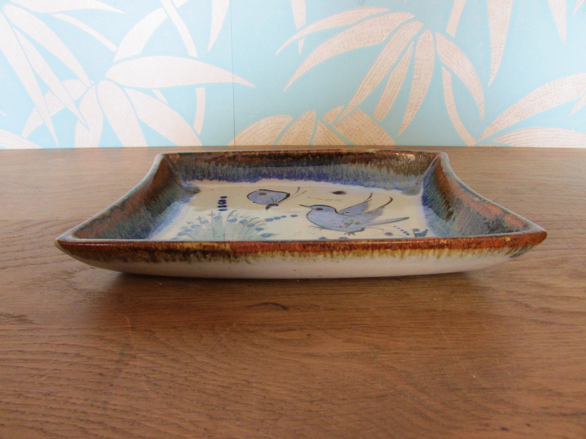 circa. 1970s Ken Edwards Tonala, Mexico stoneware point trinket dish/tray, signed