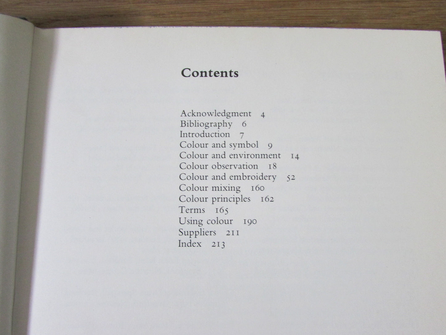 Embroidery and Colour, by Constance Howard (Hardback, 1976)