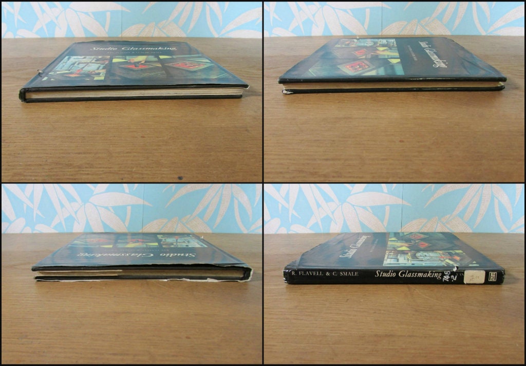 Studio Glassmaking, by Ray Flavell & Claude Smale (Hardback, 1974)