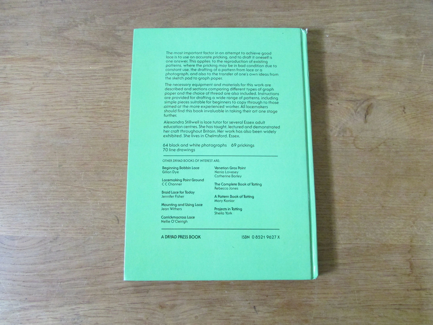 Drafting Torchon Lace Patterns, by Alexandra Stillwell (Hardback, 1986, signed by author)