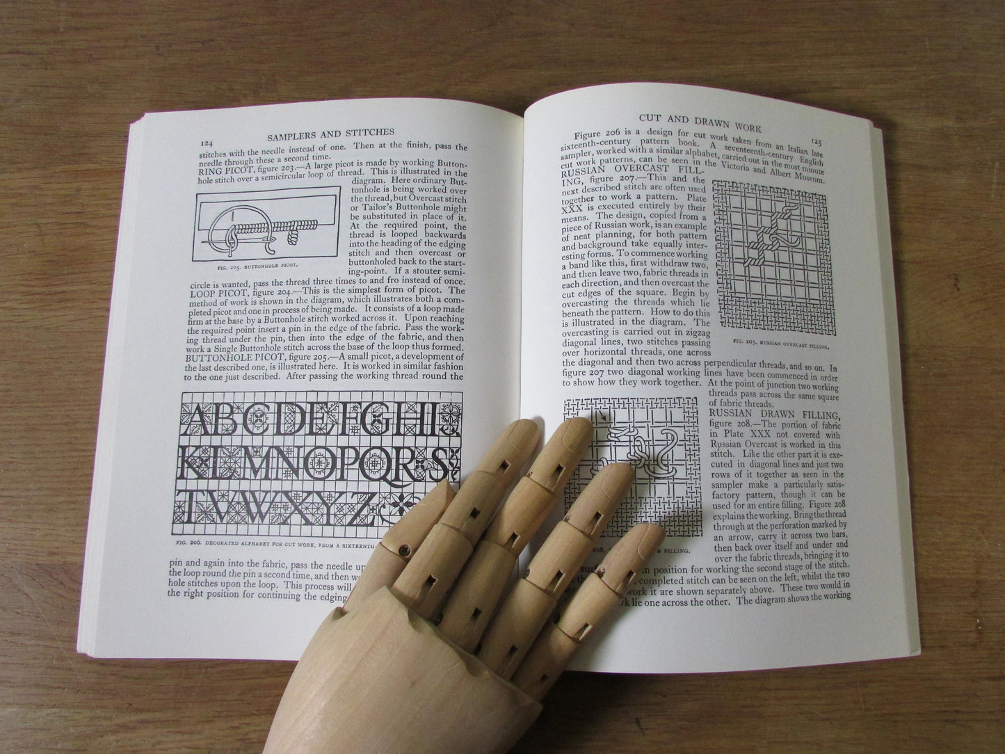 Samplers and Stitches, by Mrs Archibald Christie (Softback, 1986)