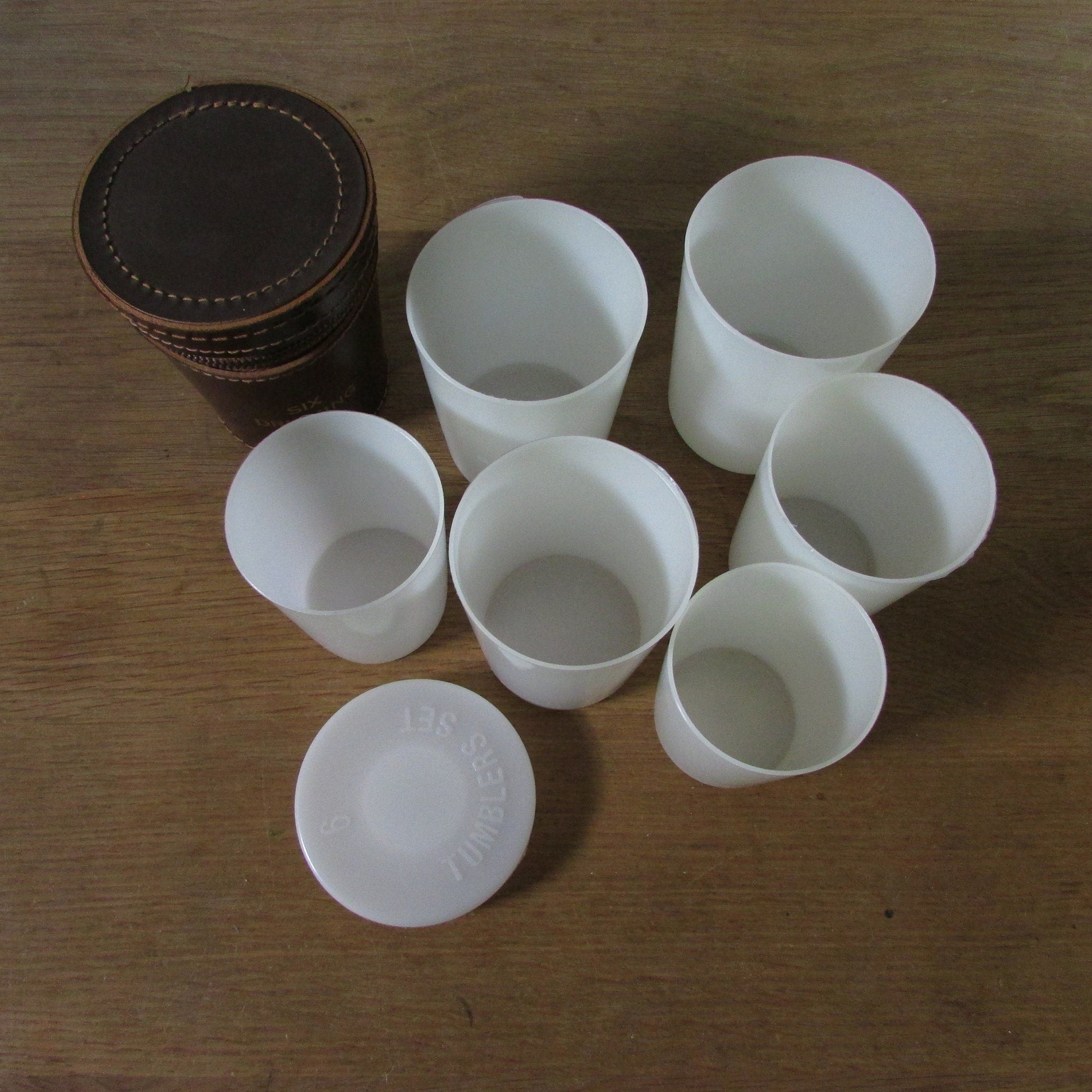 Set of 6 1960s/70s plastic tumblers in leather travel "Six Drinking Cup" case