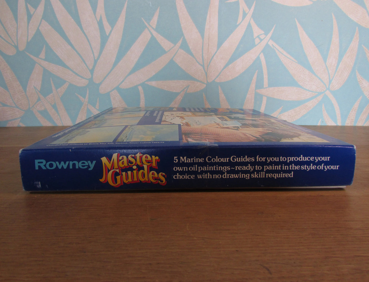 1970s Rowney Master Guide marine painting in oils kit; features 5 Marine Colour guides (see description below)
