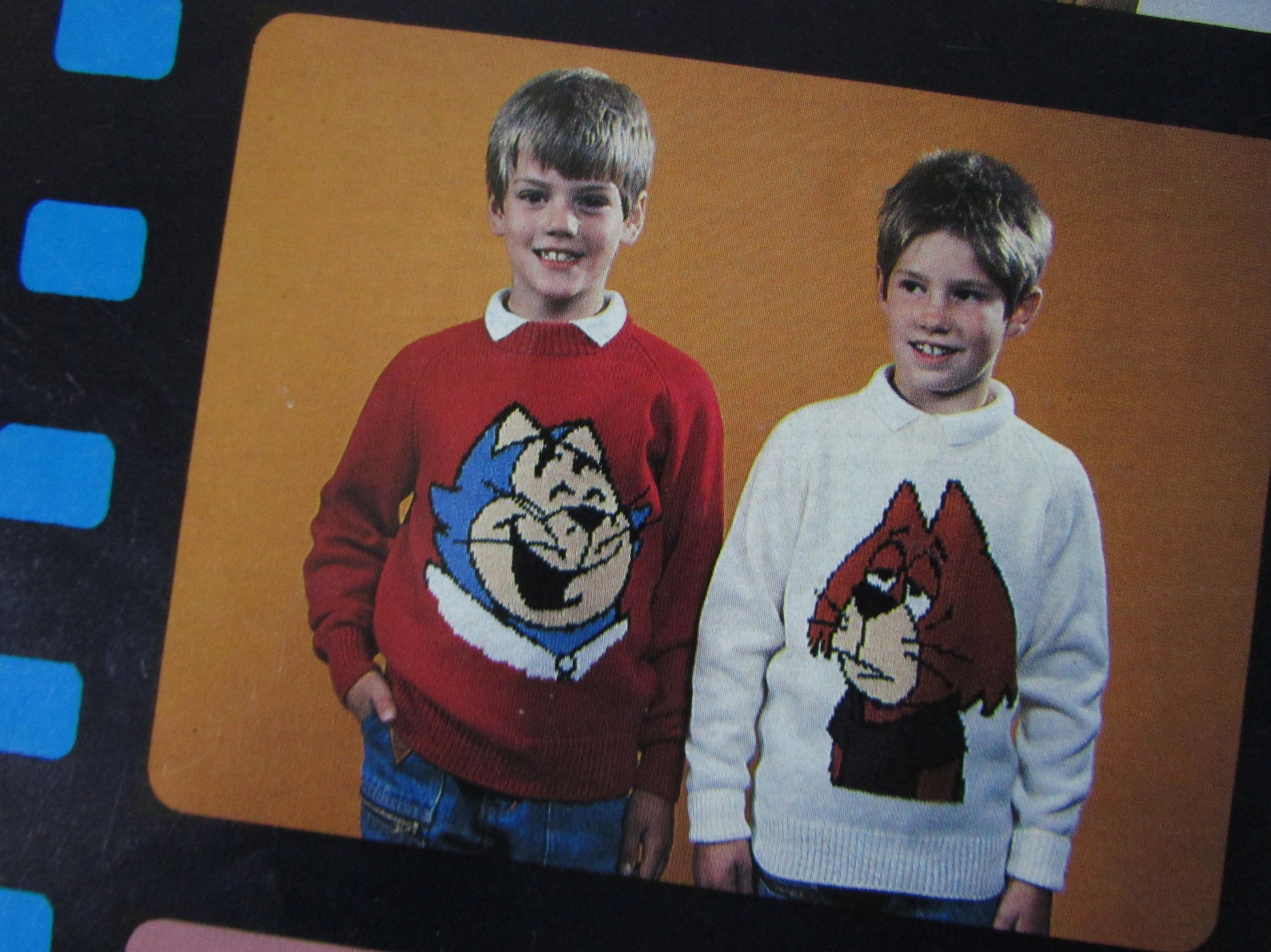 1988 eight Intarsia knitting patterns by Gary Kennedy - Top Cat