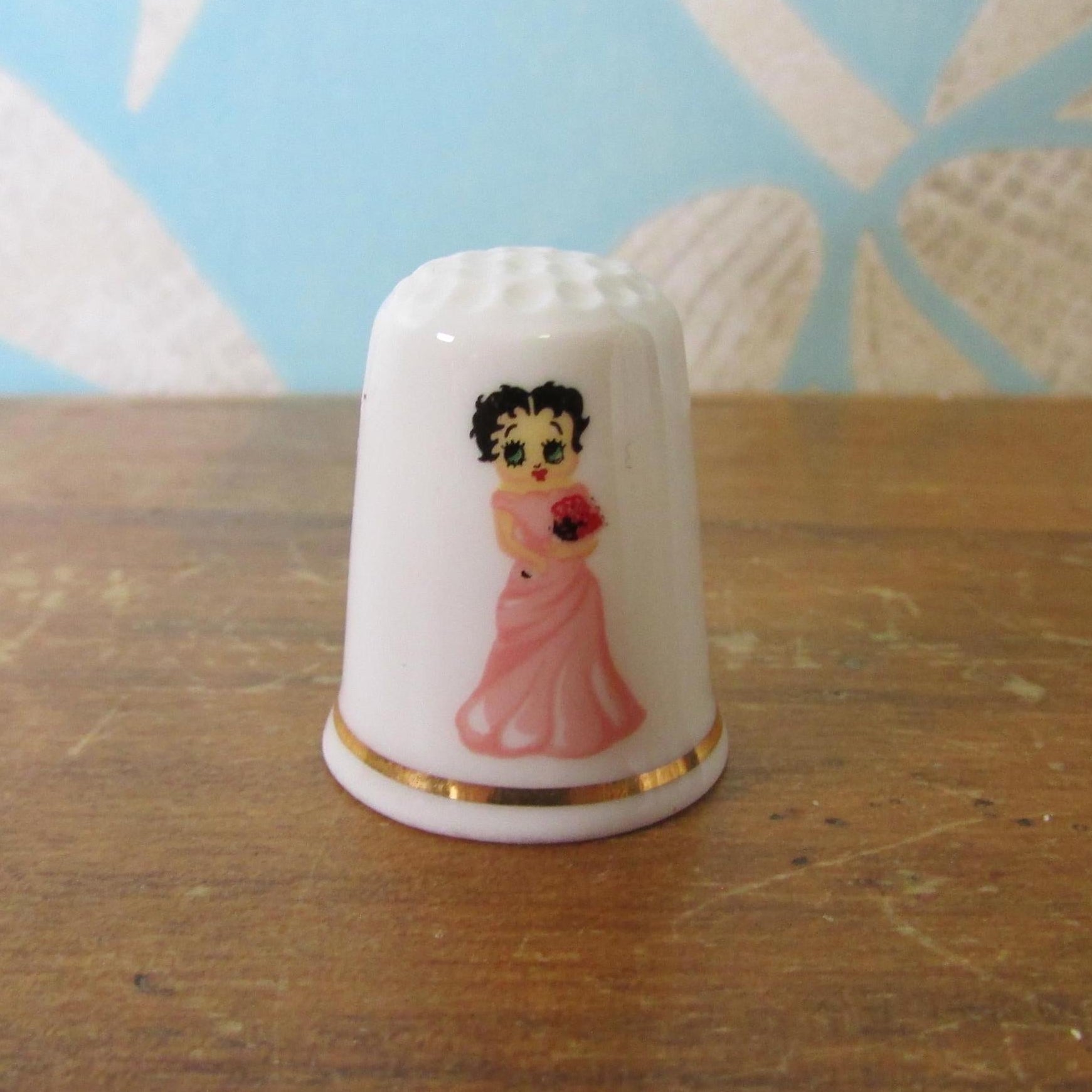 Collectable 2000 Whimbles by Wade Betty Boop porcelain thimble