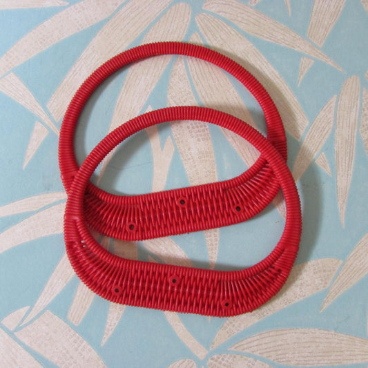 Pair of vintage D-shaped red plastic rattan handbag/purse handles