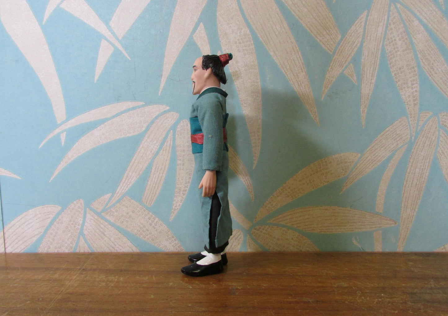 Collectable Deagostini Disney Fa Zhou porcelain doll