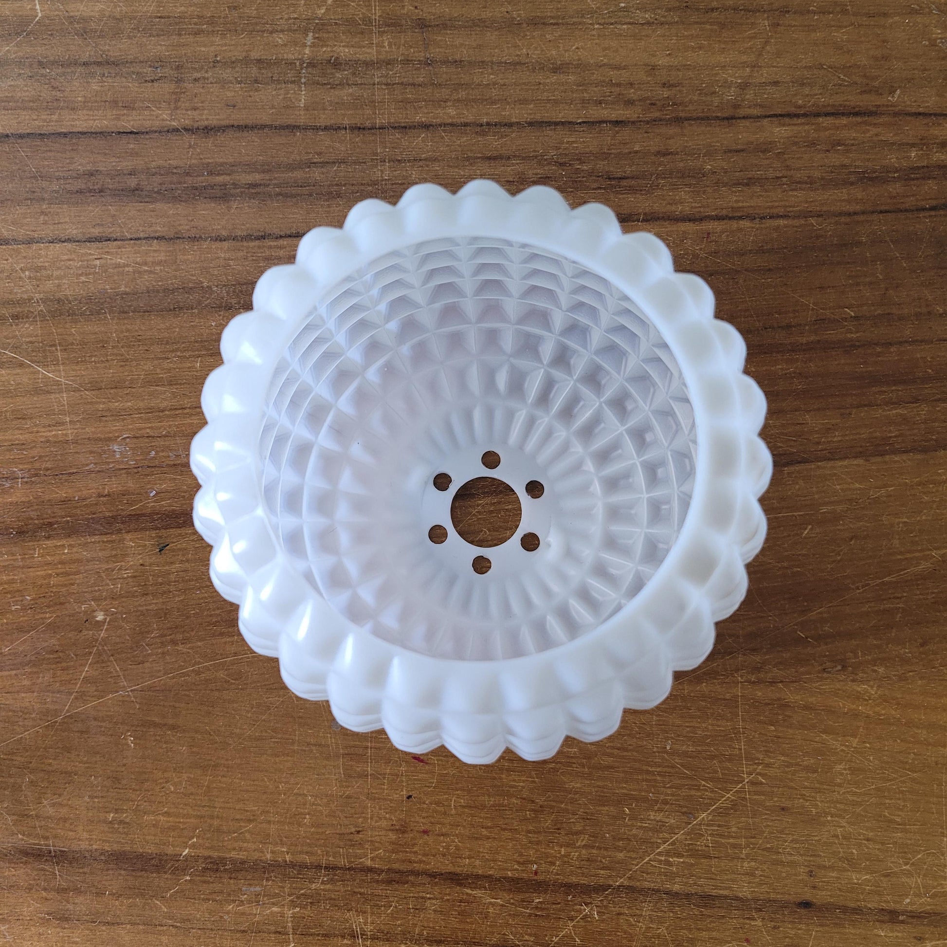 circa. 1970s moulded plastic honeycomb/pineapple pendant lampshade