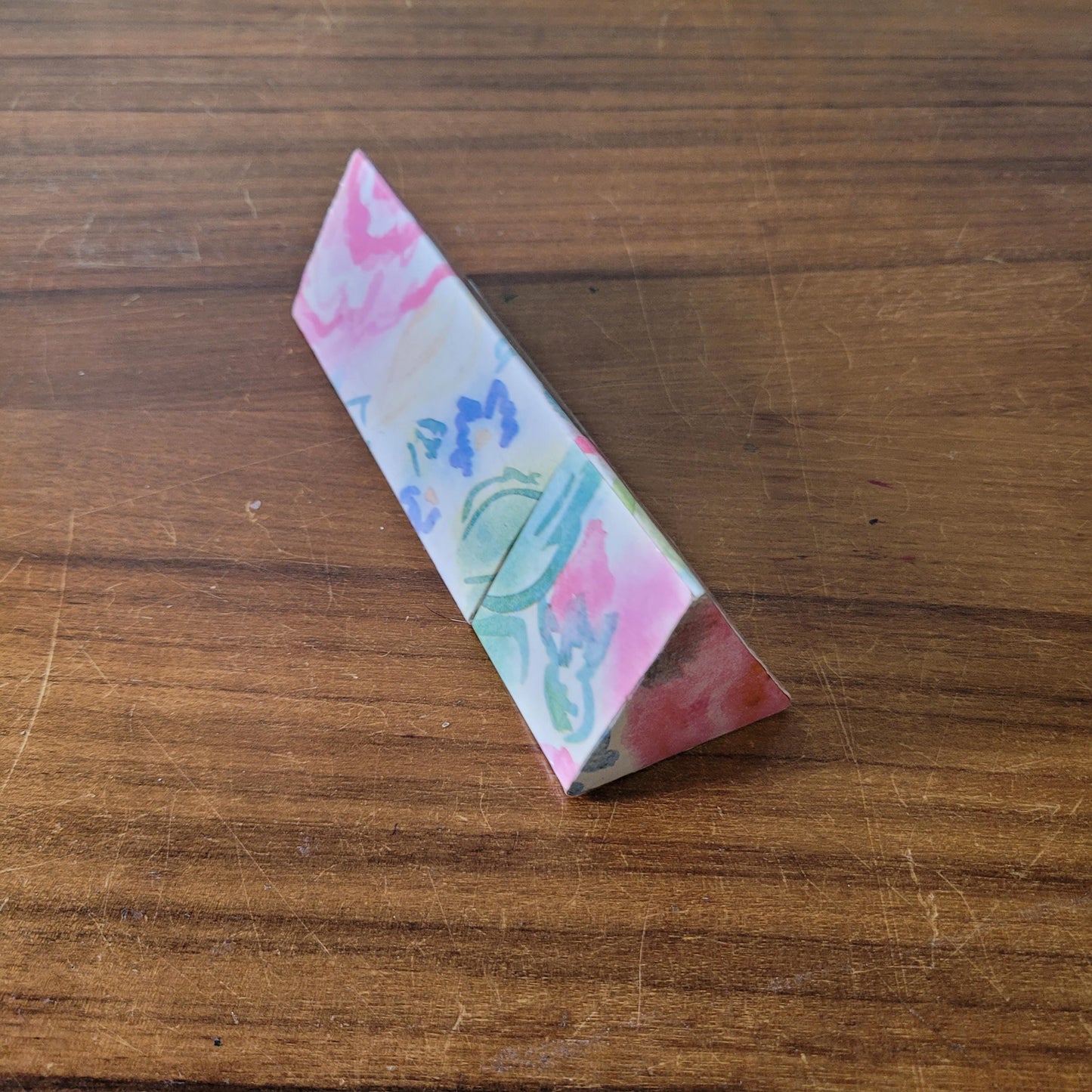 1980s Two's Company triangular floral print box containing 18 unused graphite pencils