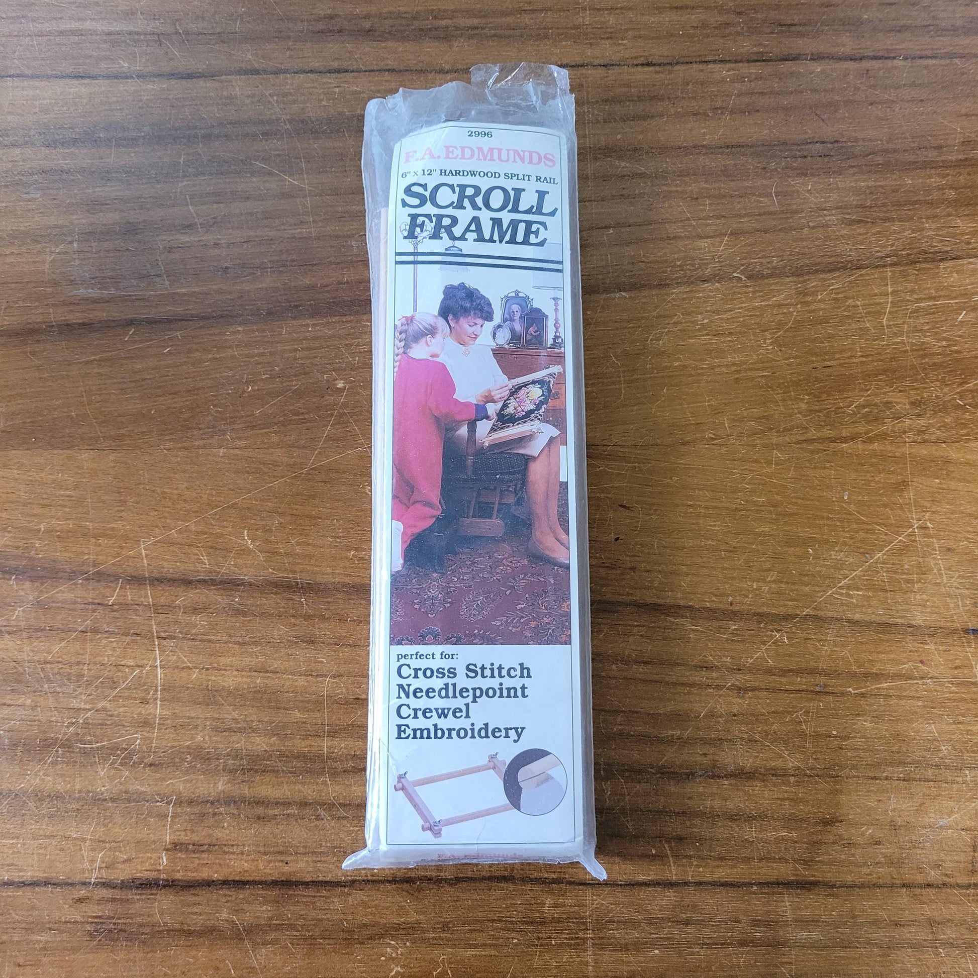 Vintage F.A Edmunds 2996 hardwood split rail scroll frame for assorted needlework