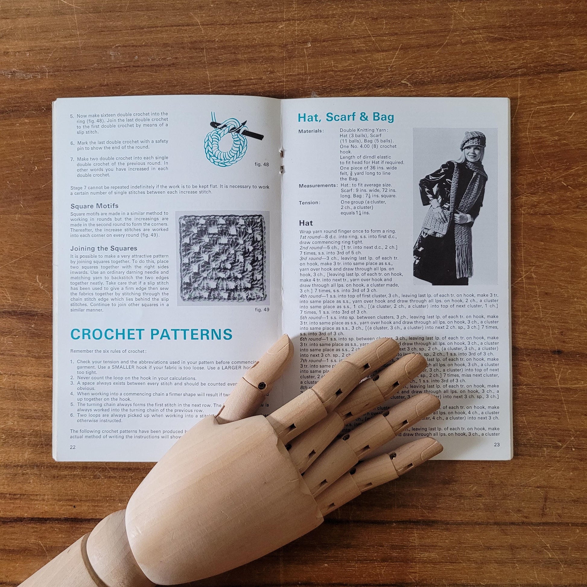 Learn to Knit & Crochet, by Andrew Williams (Softback, 1970)