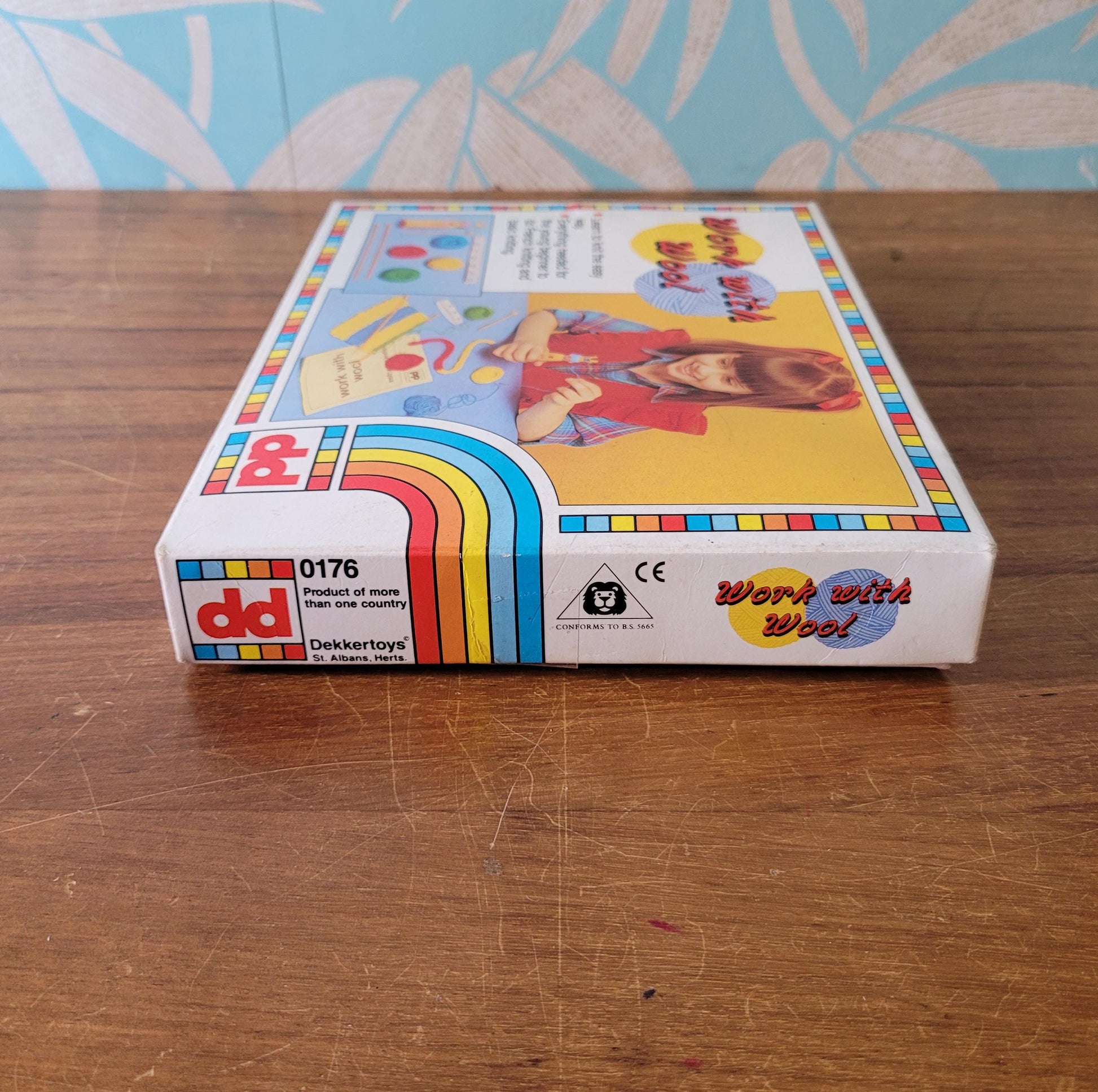 Vintage Dekkertoys 0176 Work With Wool knitting kit (part used)