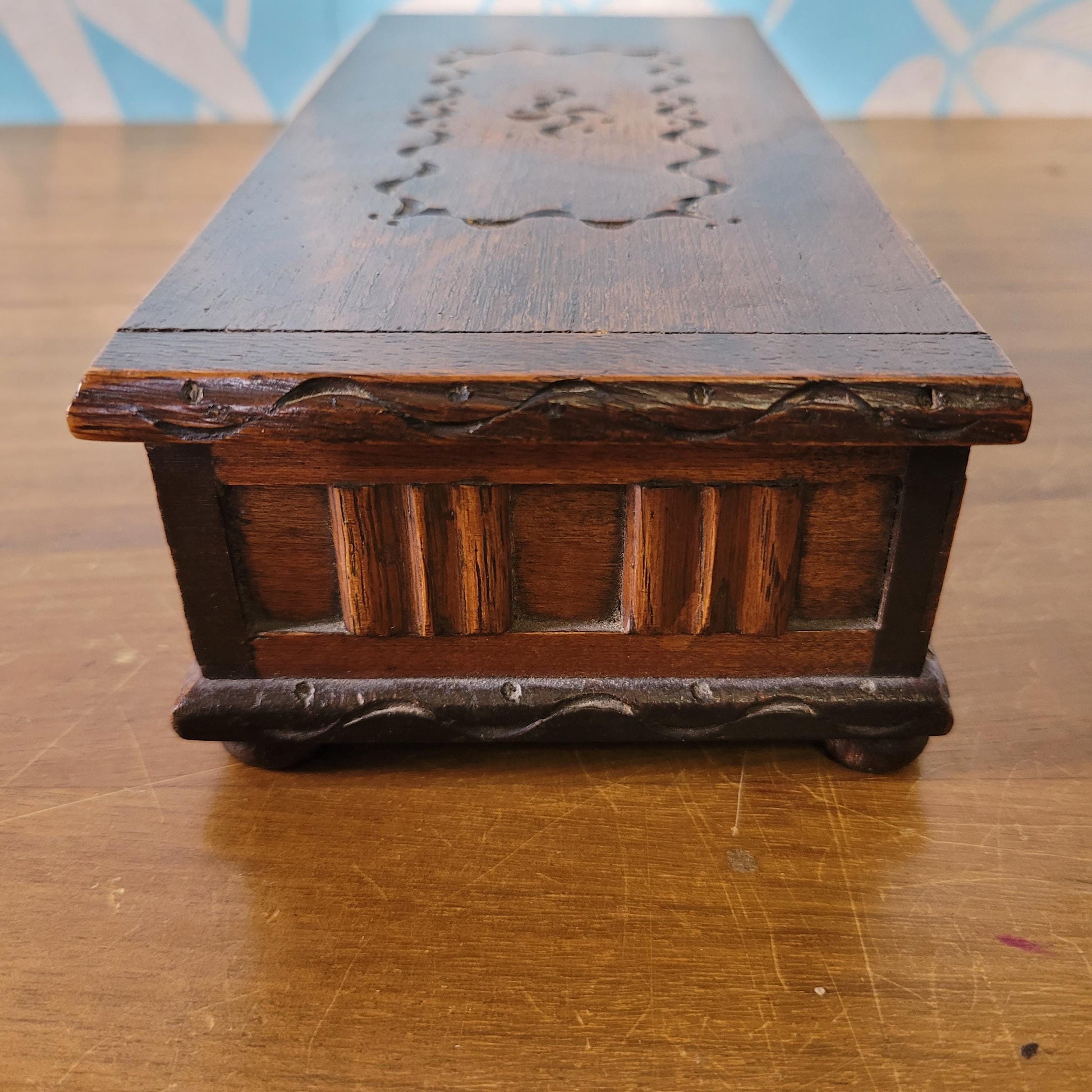 Vintage Tallent of Old Bond Street (?) musical wooden cigarette box