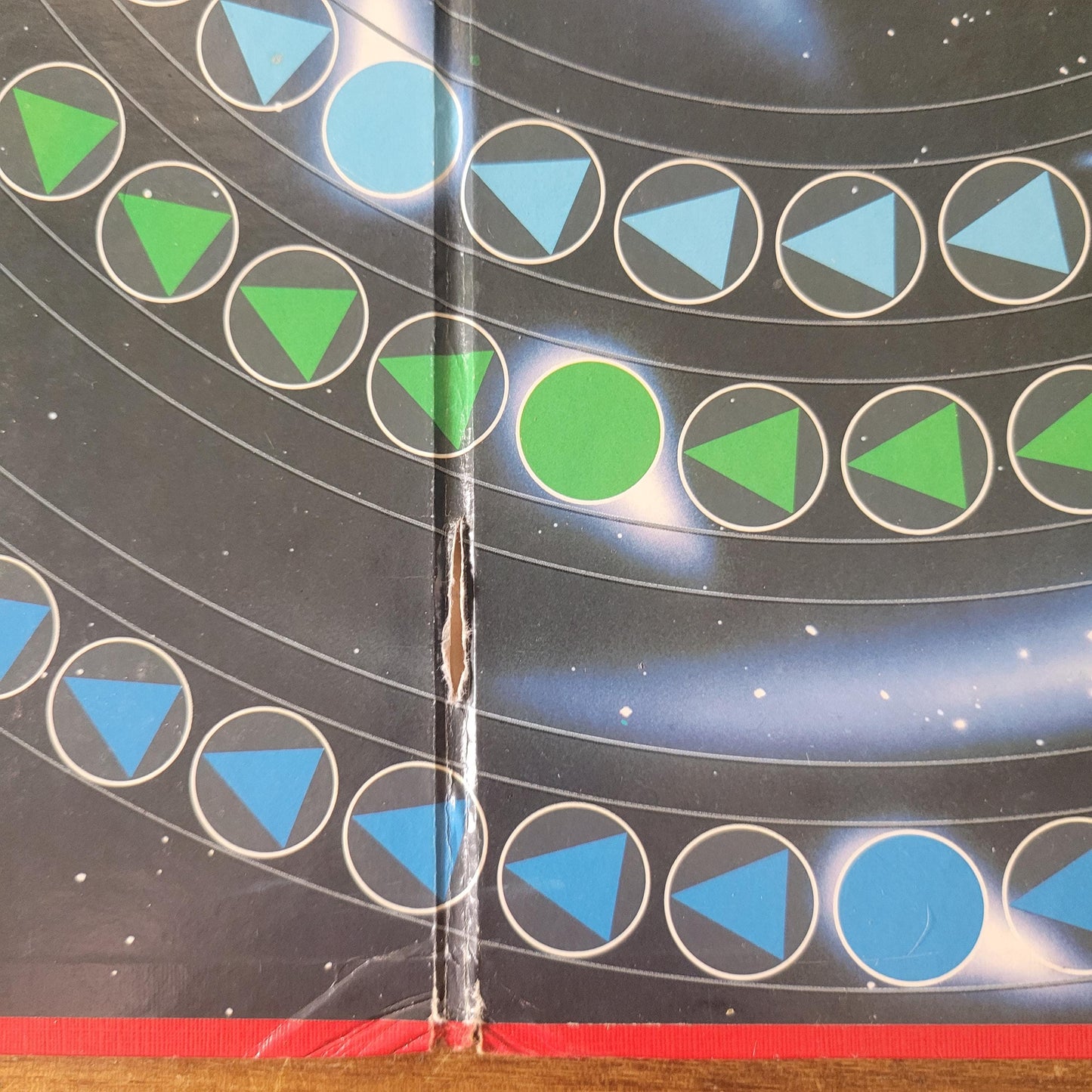 1984 MB Games Game of Knowledge Revised Edition trivia board game